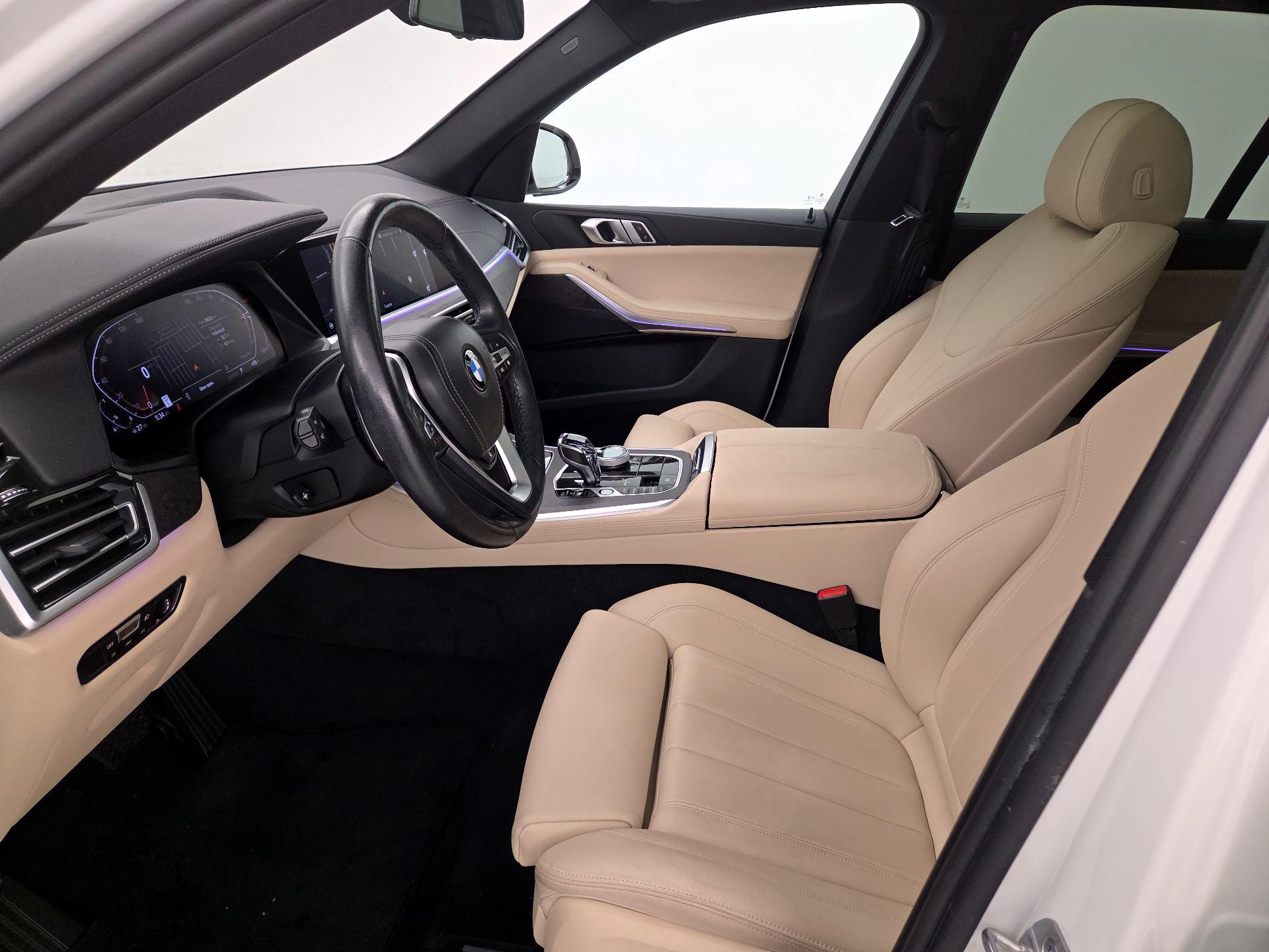 Thumbnail: 2022 BMW X5 - 11