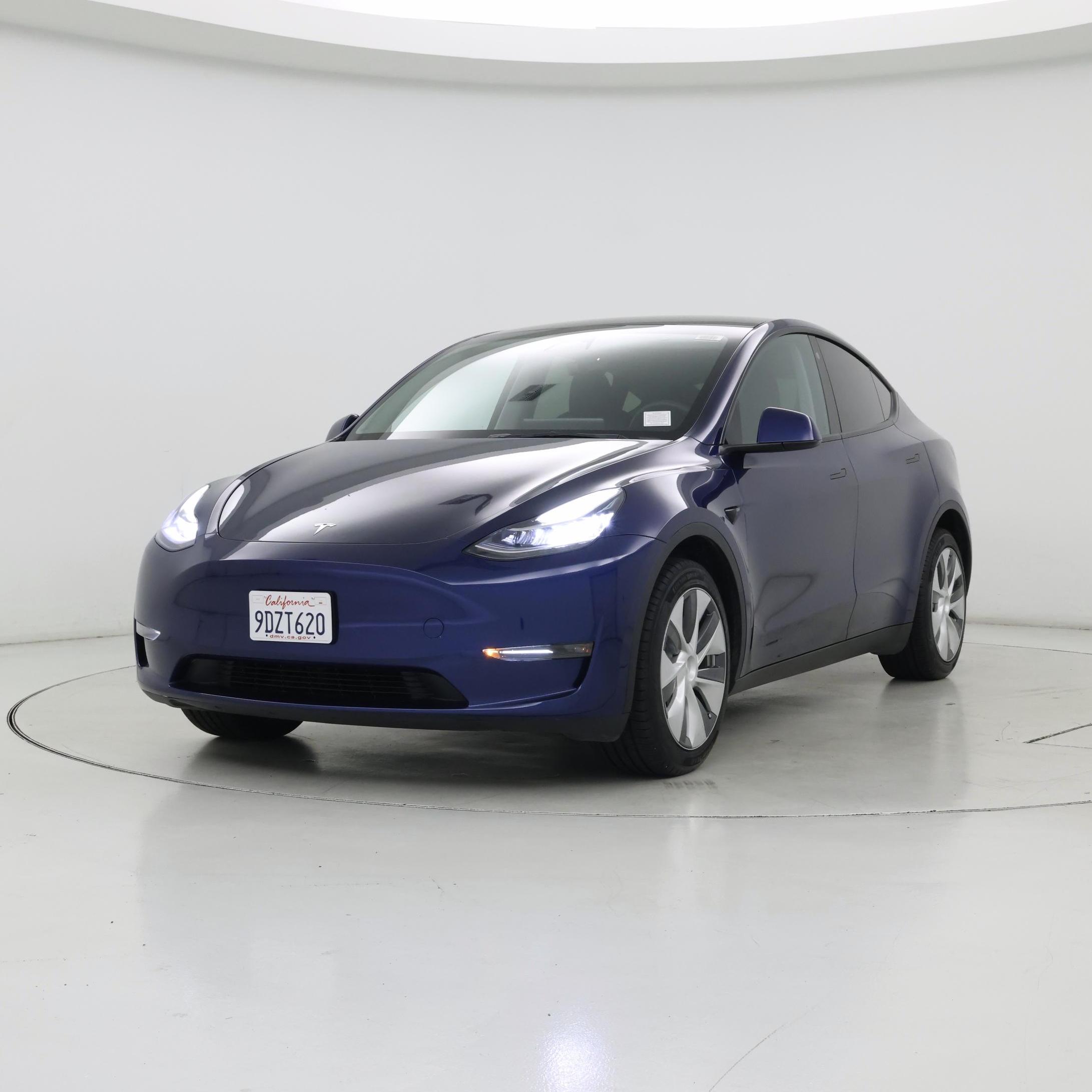Thumbnail: 2023 Tesla Model Y - 4