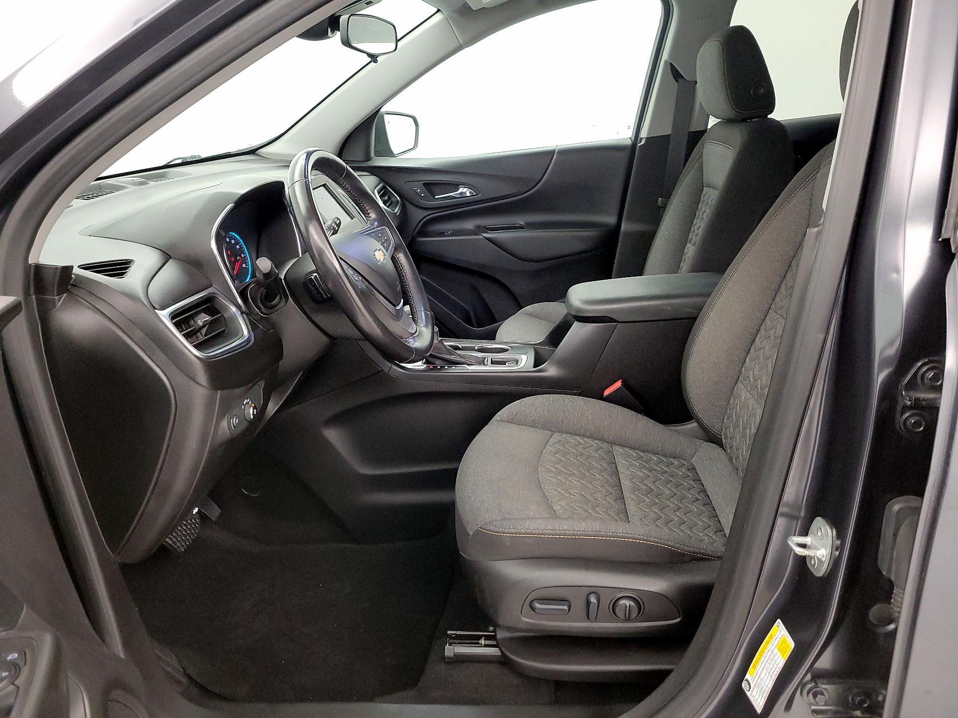 Thumbnail: 2022 Chevrolet Equinox - 11