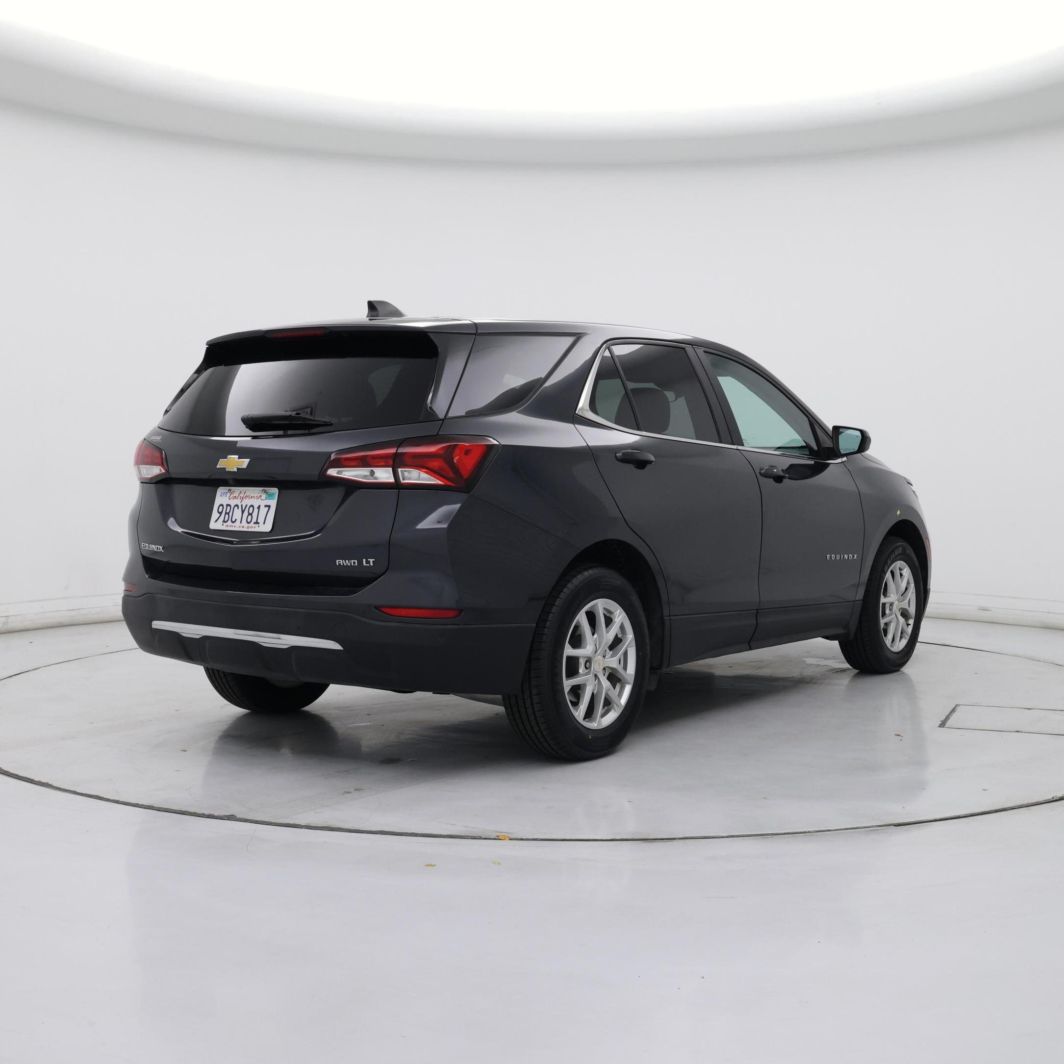Thumbnail: 2022 Chevrolet Equinox - 8