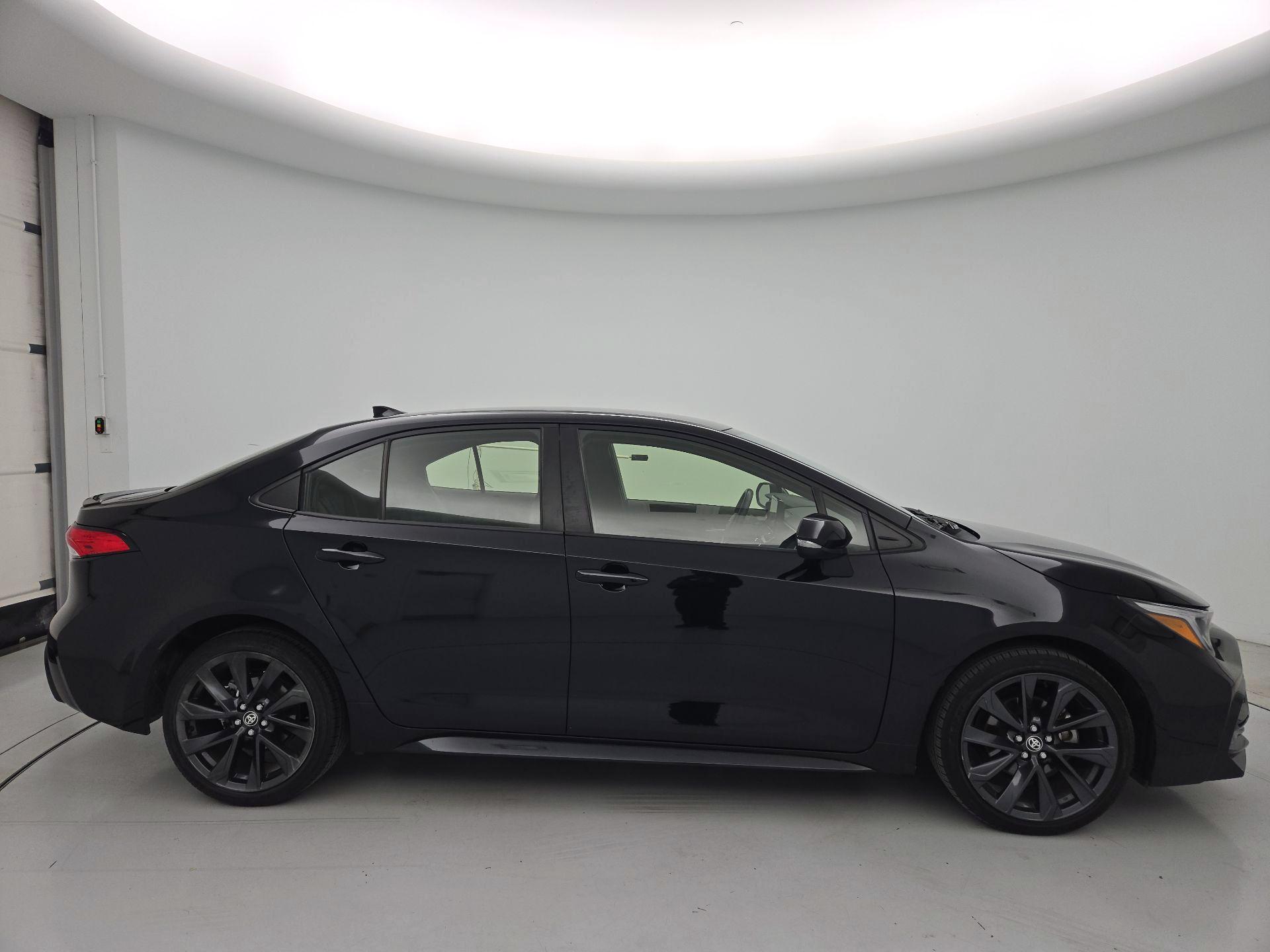 Thumbnail: 2024 Toyota Corolla - 4