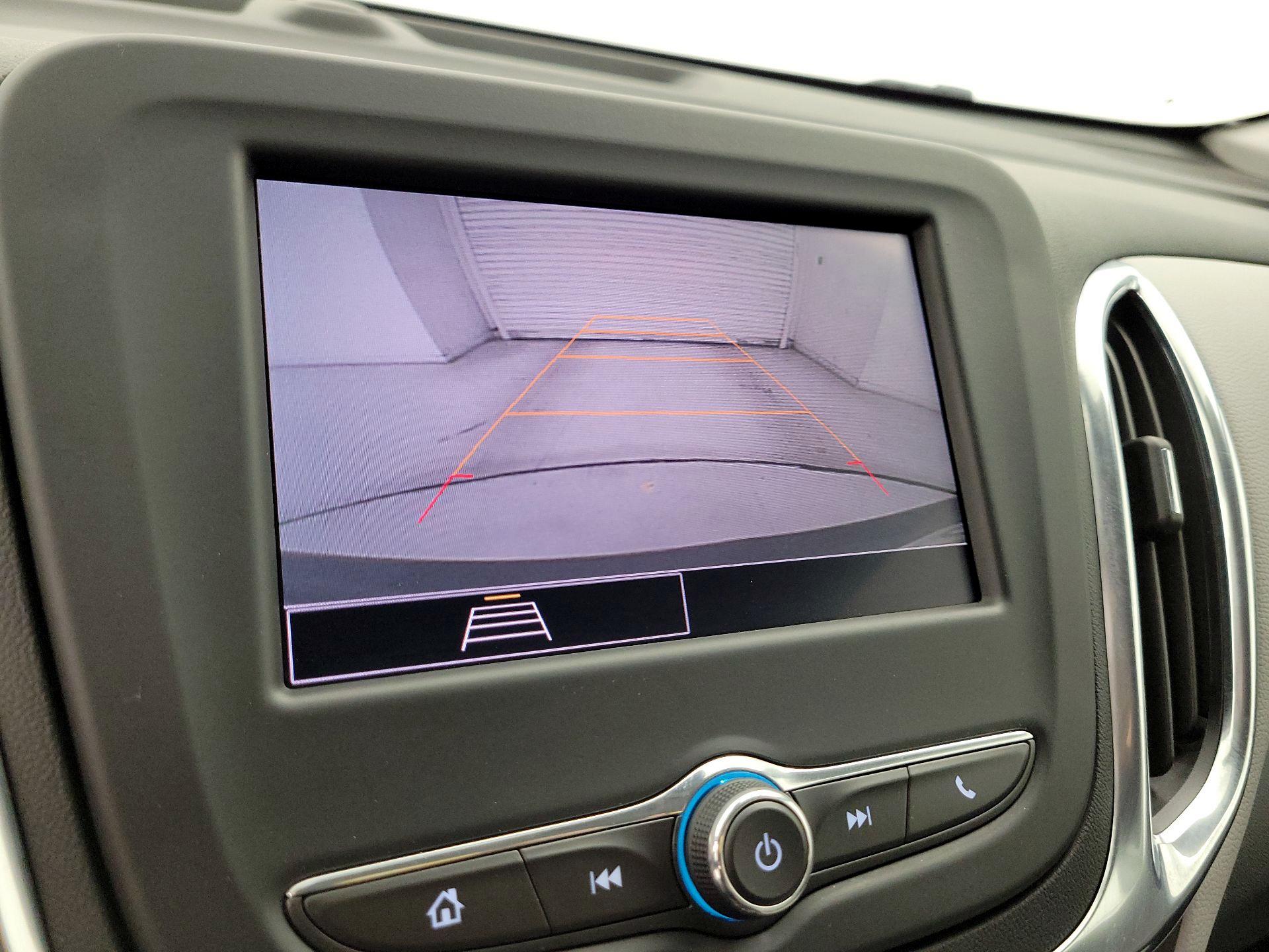 Thumbnail: 2022 Chevrolet Equinox - 14