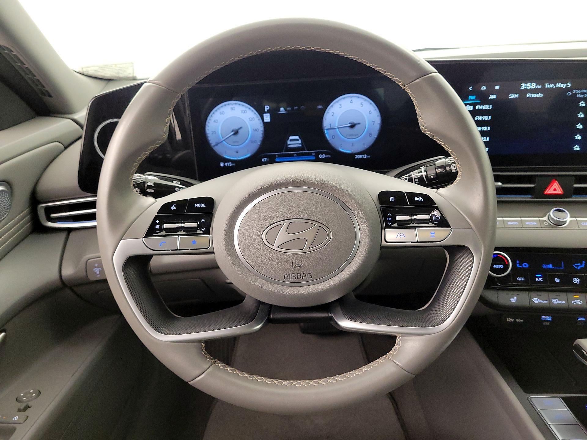 Thumbnail: 2025 Hyundai Elantra - 10