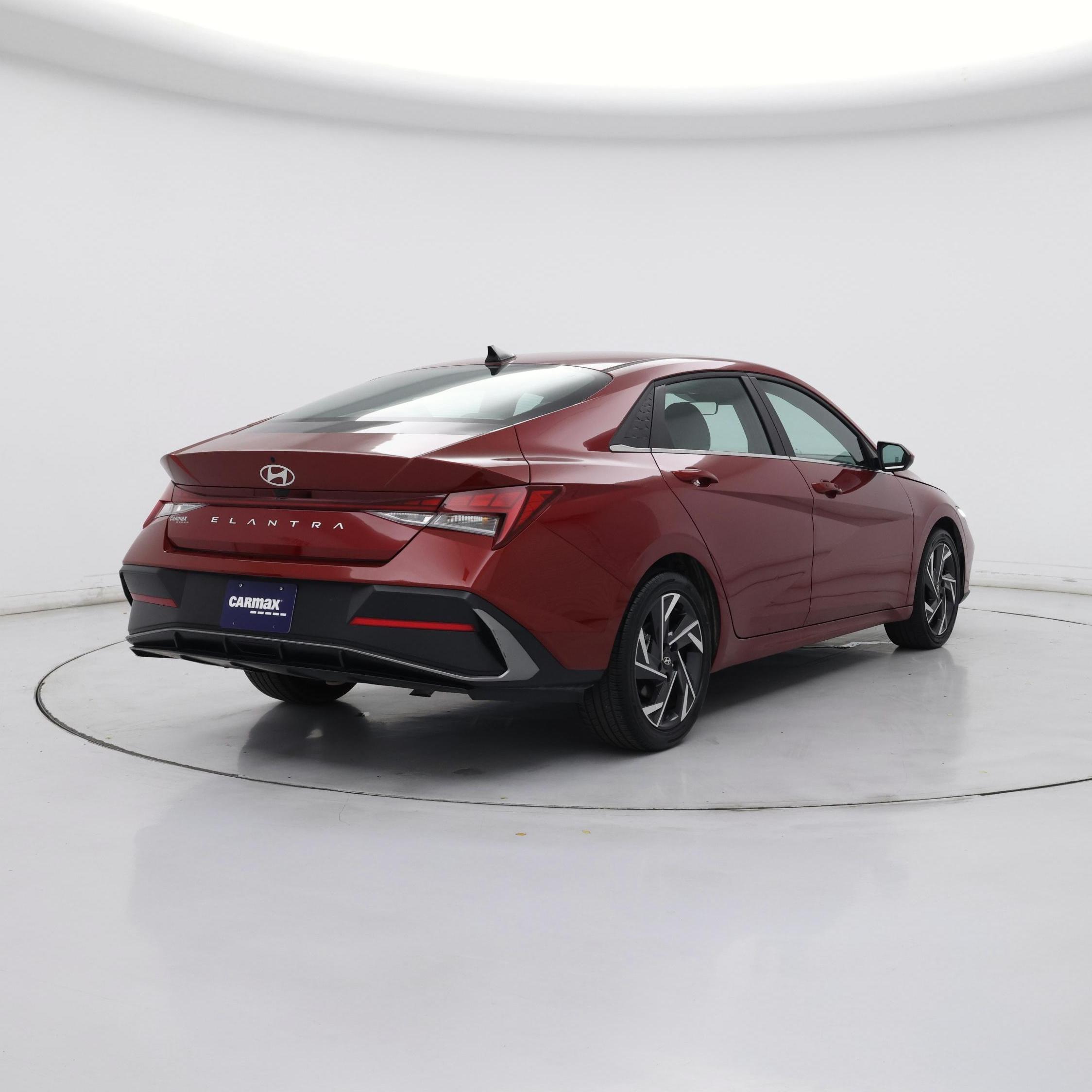 Thumbnail: 2025 Hyundai Elantra - 8