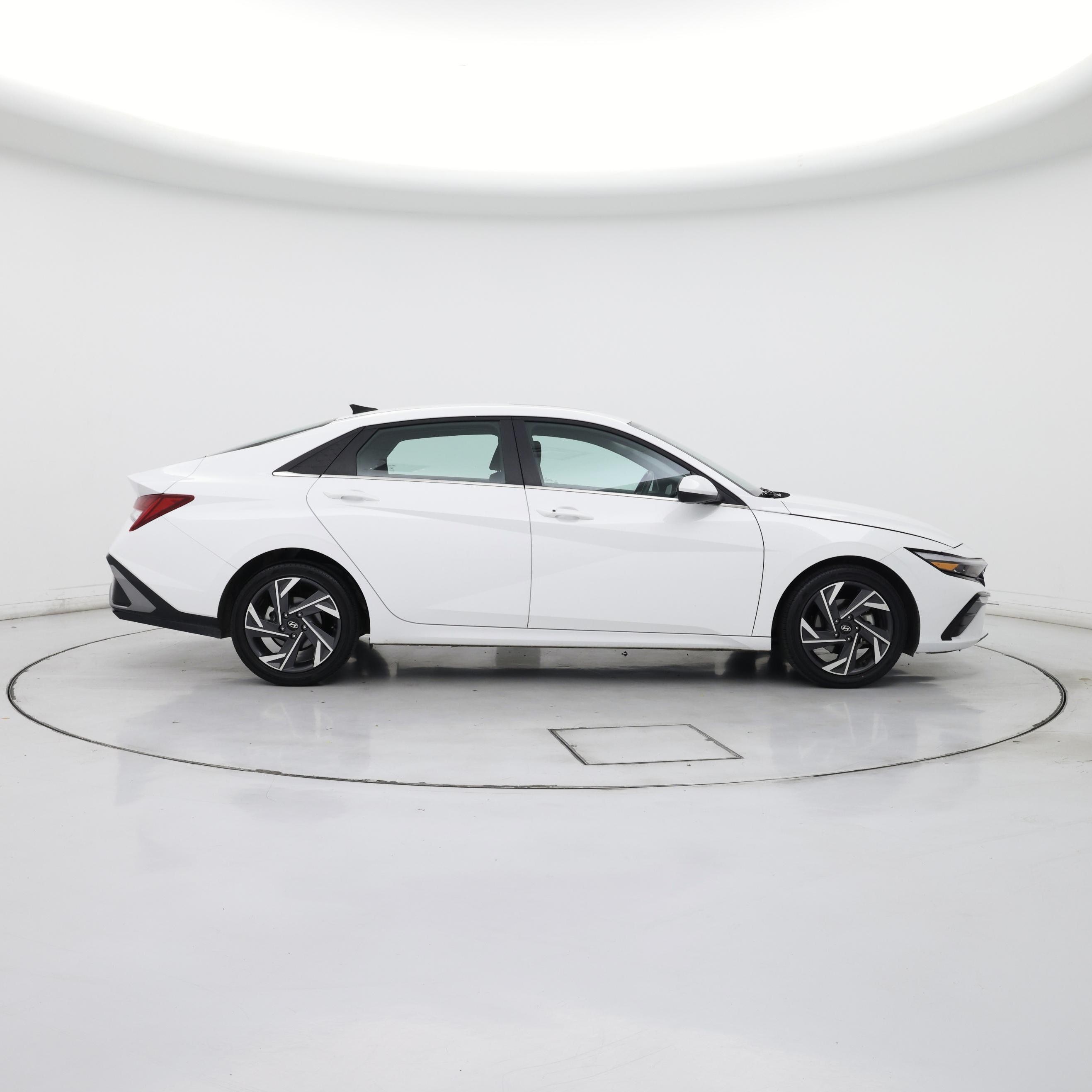 Thumbnail: 2025 Hyundai Elantra - 7