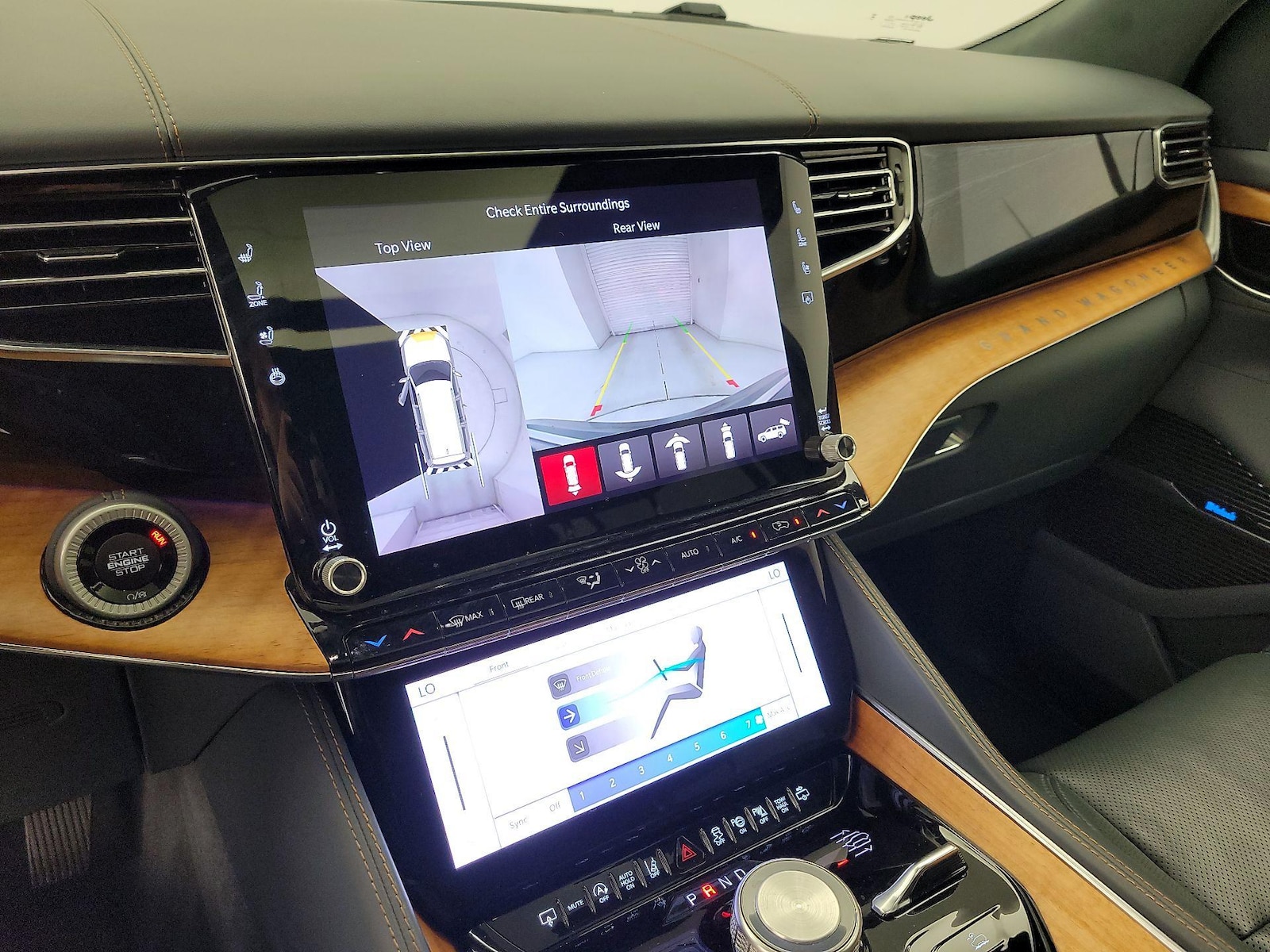 2023 Jeep Grand Wagoneer Series II - Photo 16