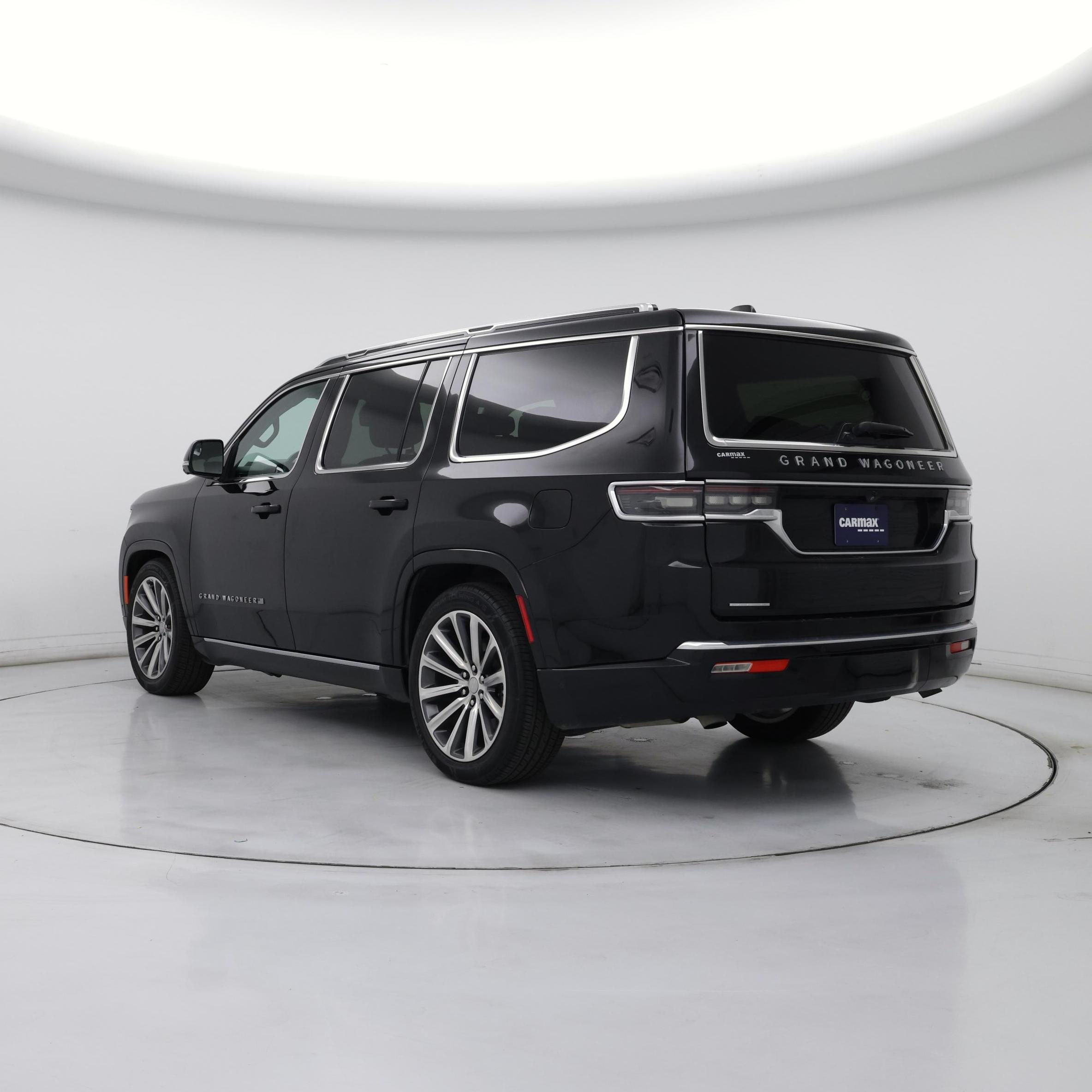 Thumbnail: 2023 Jeep Grand Wagoneer - 2