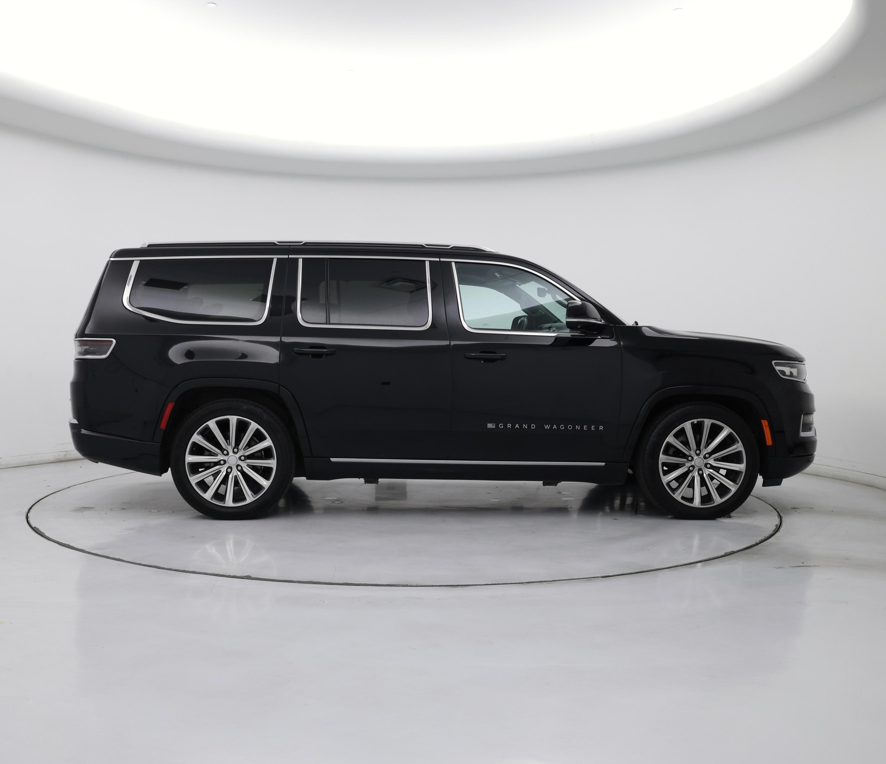 Thumbnail: 2023 Jeep Grand Wagoneer - 7
