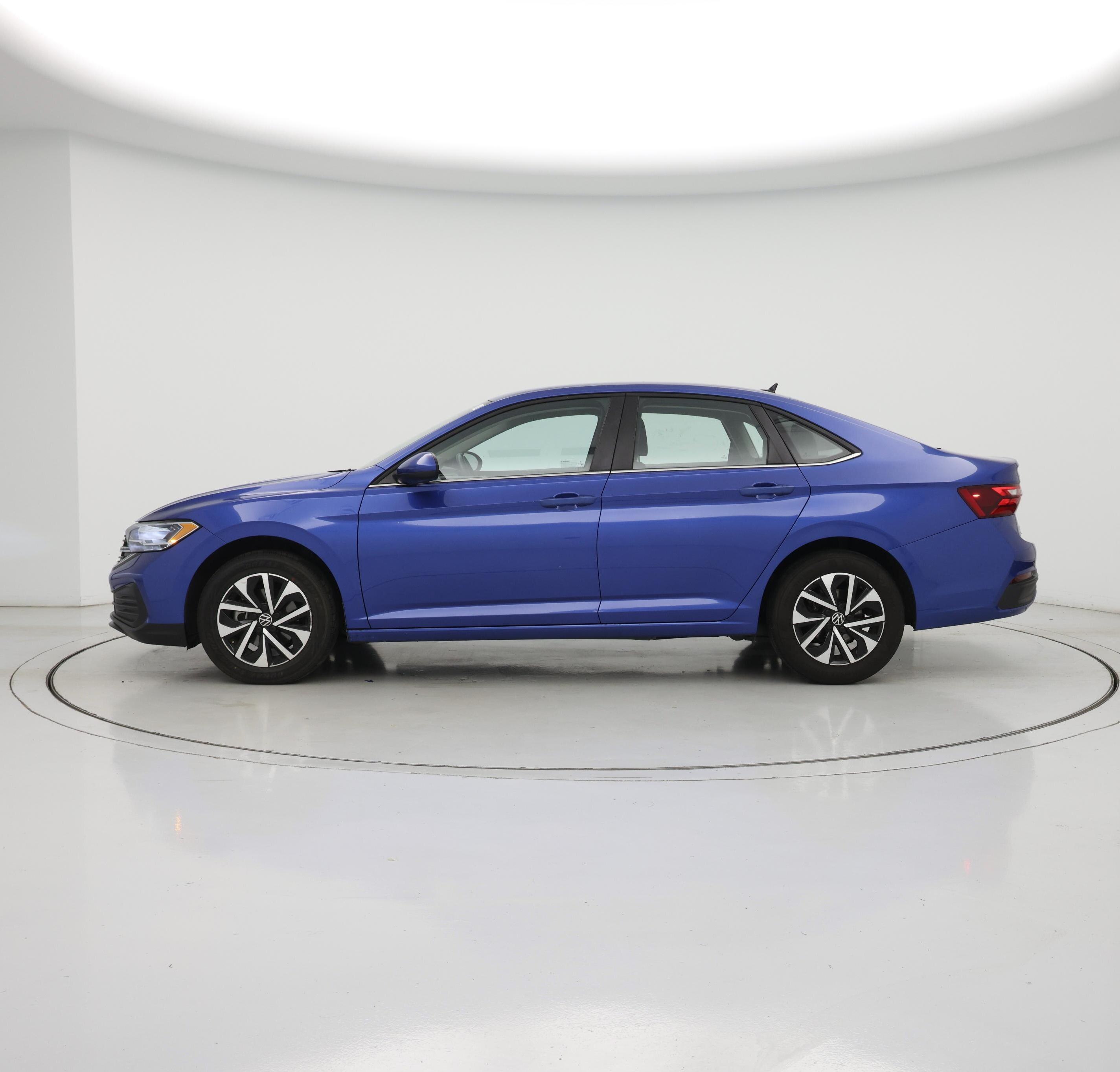 Thumbnail: 2024 Volkswagen Jetta - 3