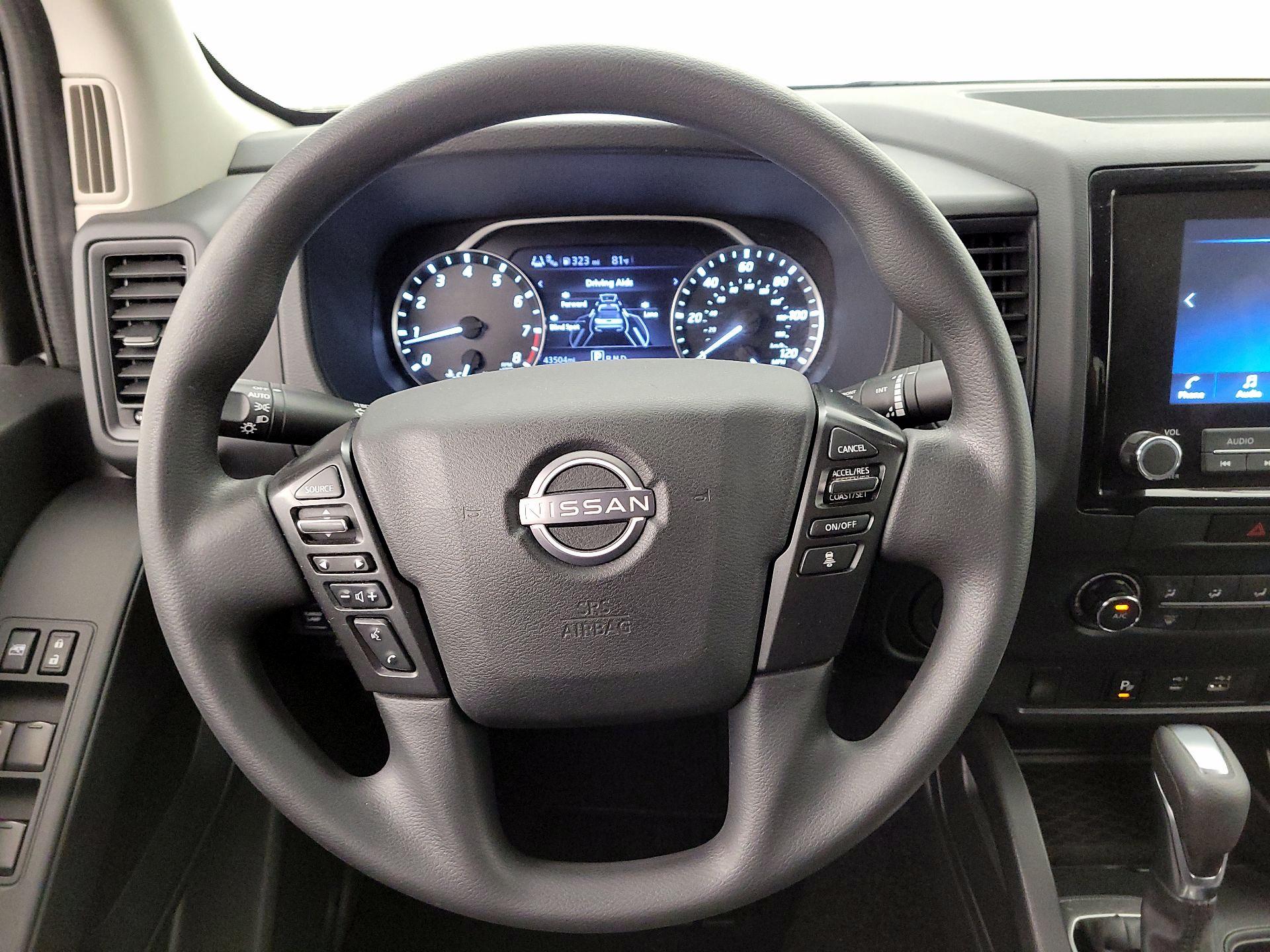 Thumbnail: 2022 Nissan Frontier - 10