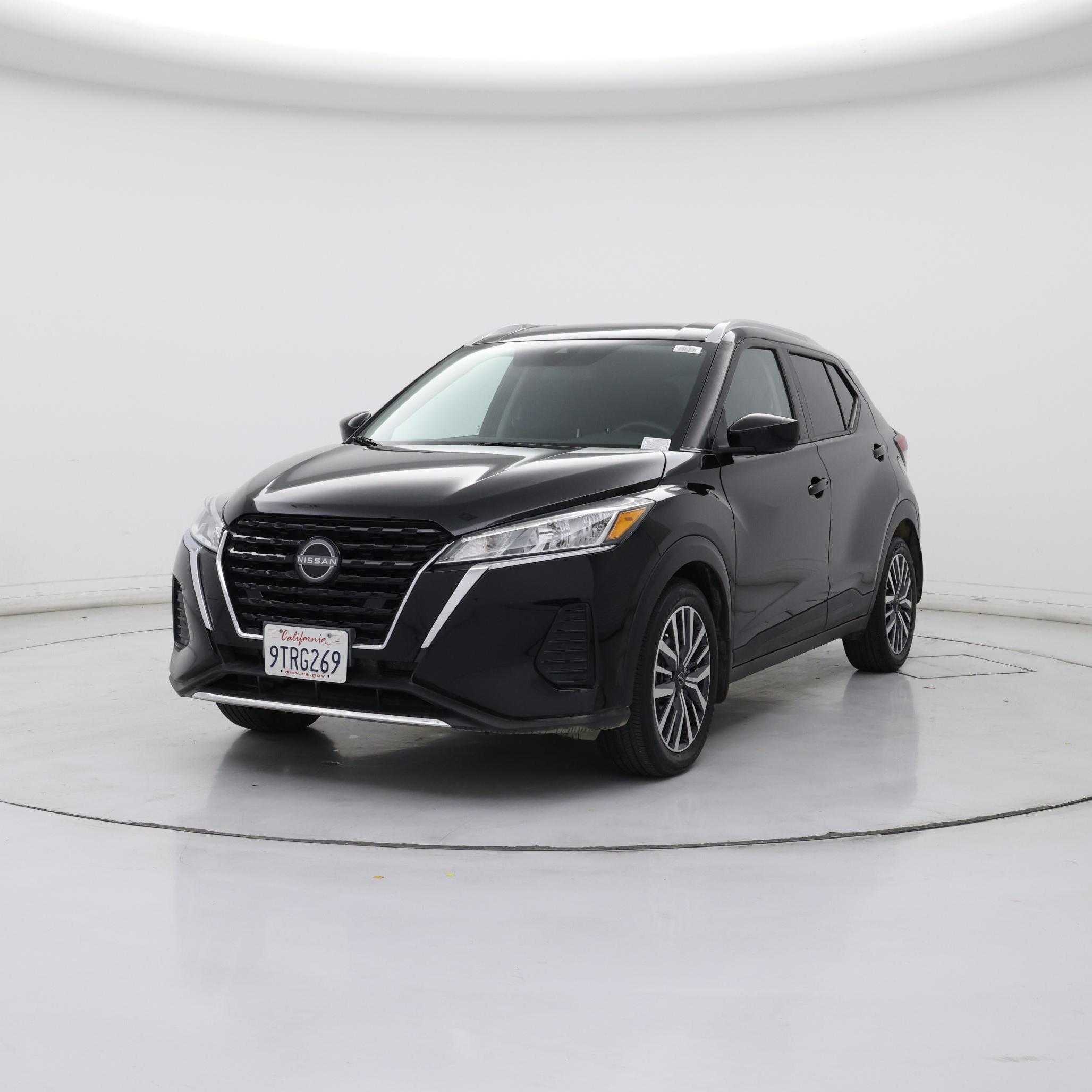 Thumbnail: 2024 Nissan Kicks - 4