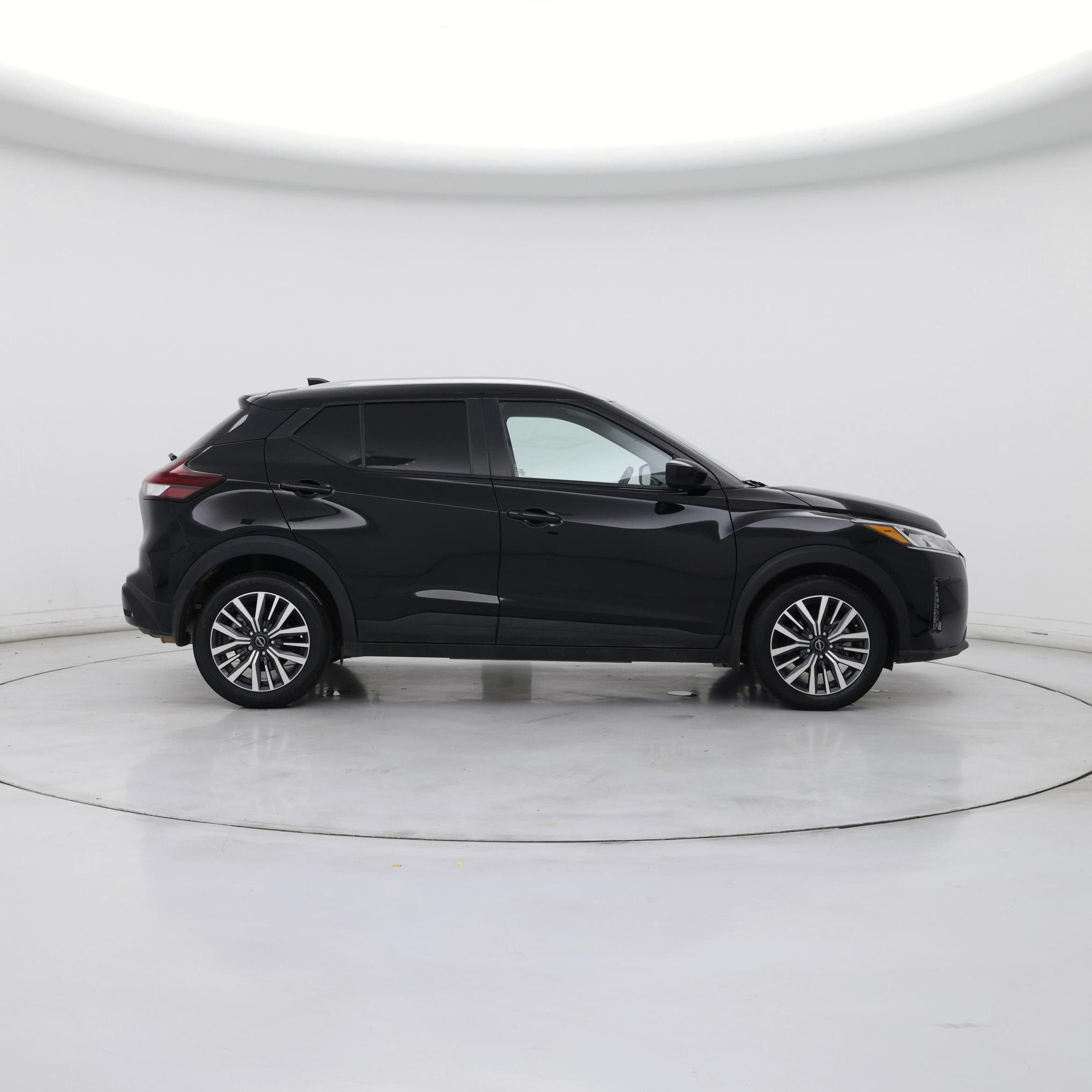 Thumbnail: 2024 Nissan Kicks - 7