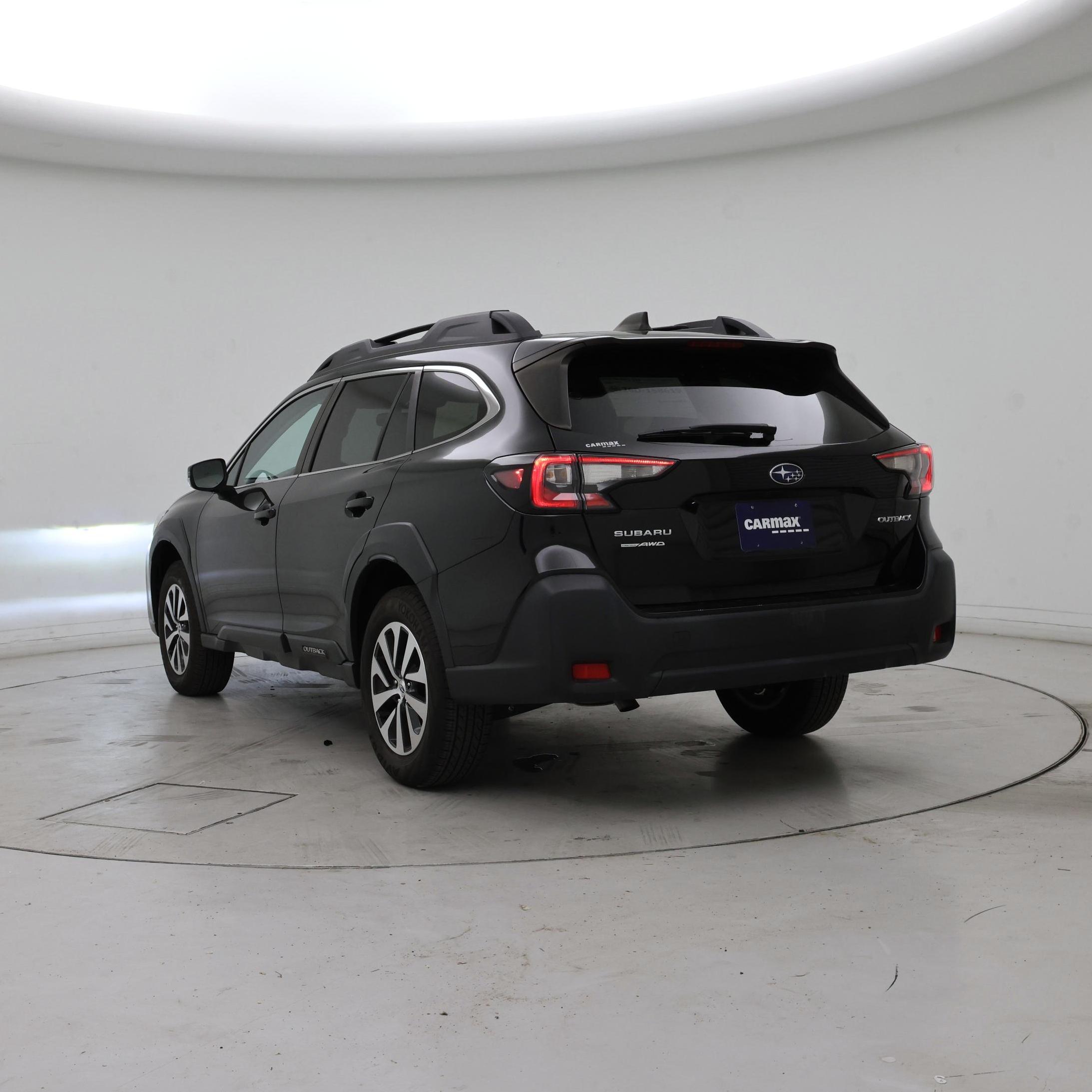 Thumbnail: 2023 Subaru Outback - 2