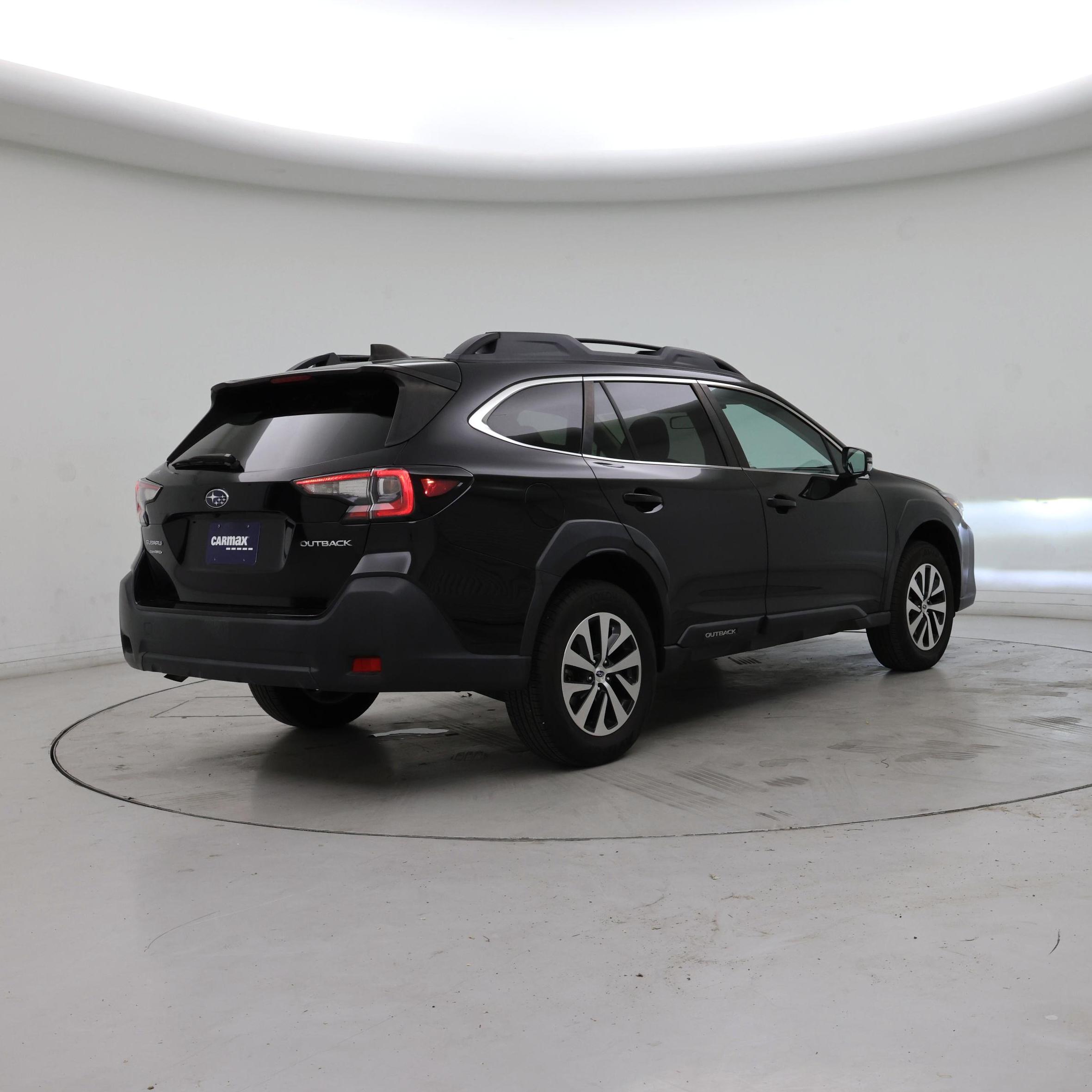 Thumbnail: 2023 Subaru Outback - 8