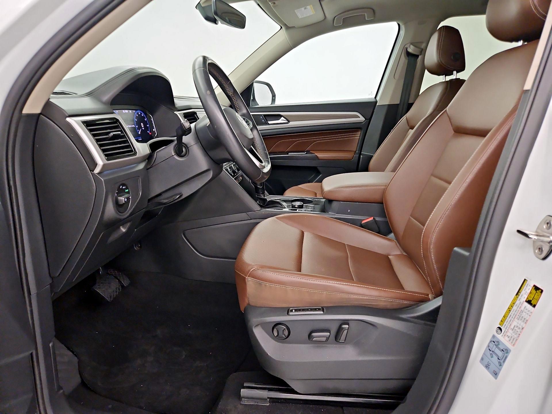 Thumbnail: 2021 Volkswagen Atlas - 11