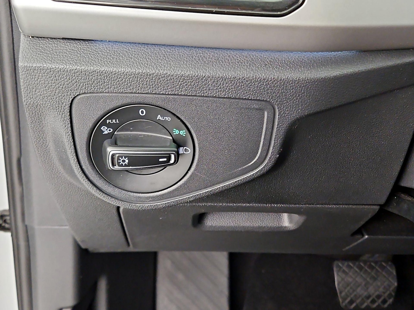 2021 Volkswagen Atlas SEL - Photo 14