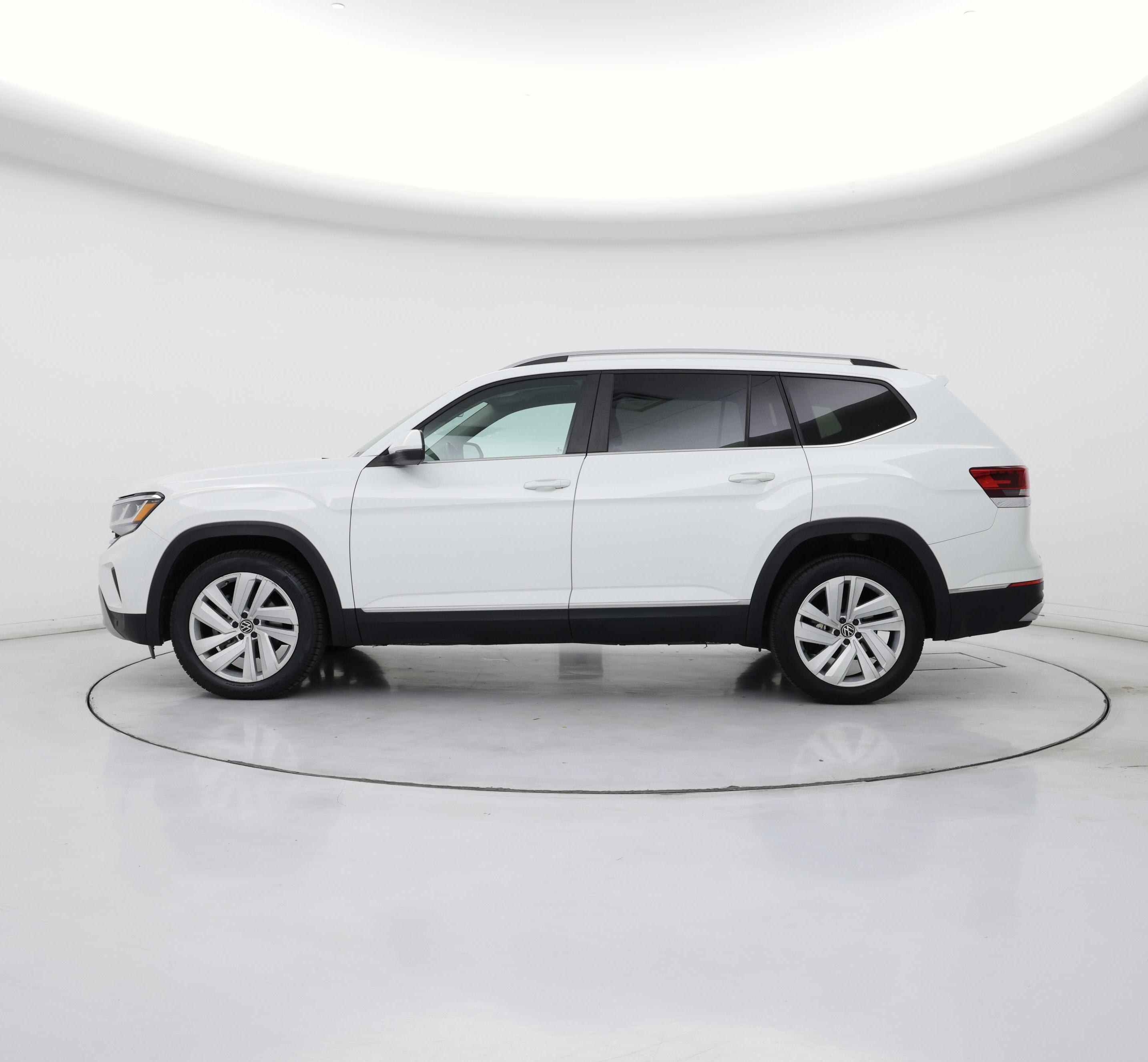 Thumbnail: 2021 Volkswagen Atlas - 3
