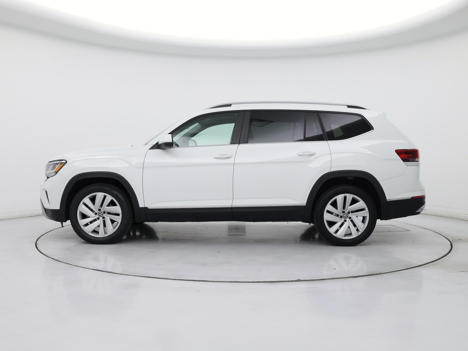 2021 Volkswagen Atlas SEL - Photo 4