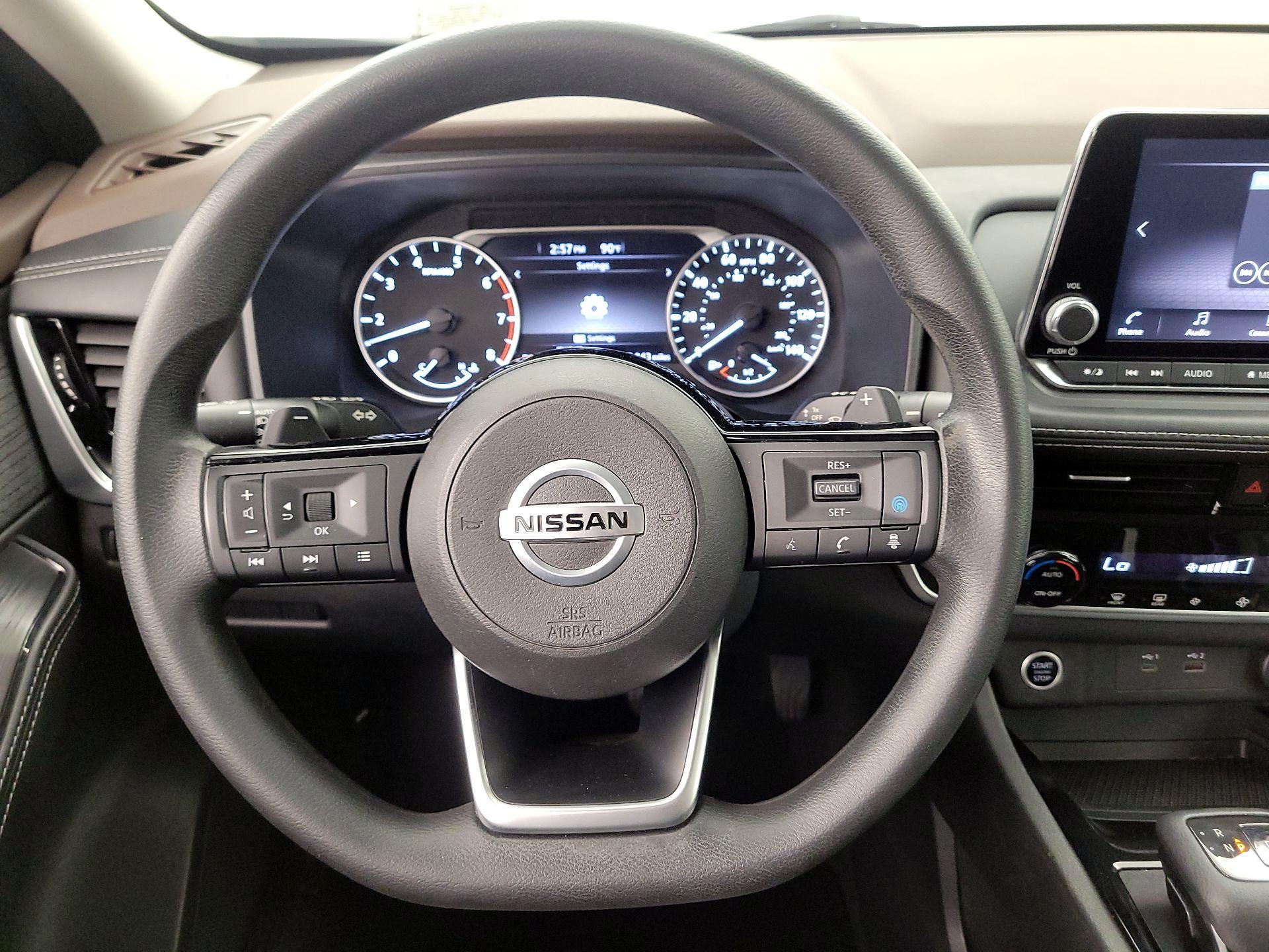 Thumbnail: 2021 Nissan Rogue - 10
