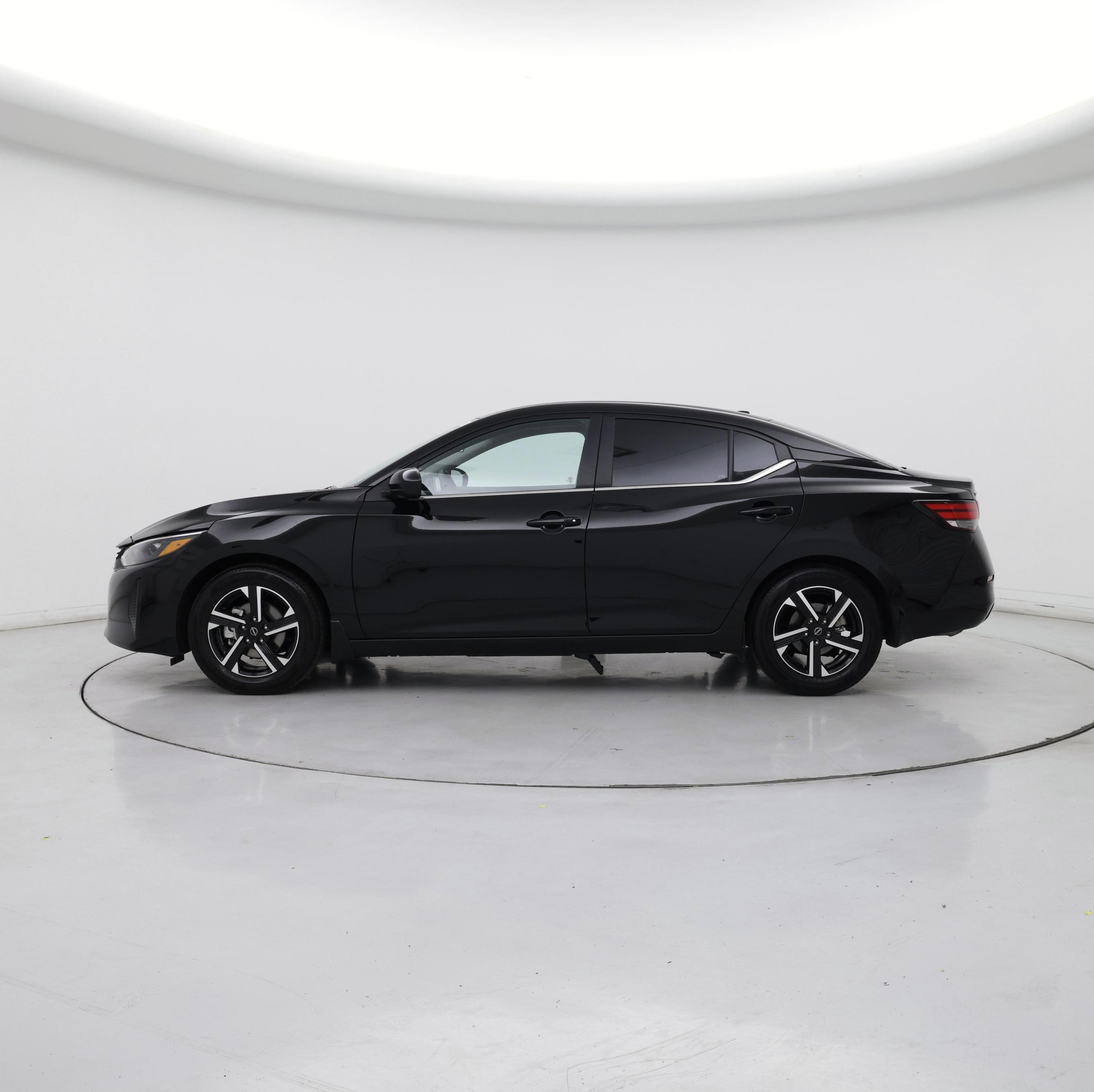 Thumbnail: 2025 Nissan Sentra - 3