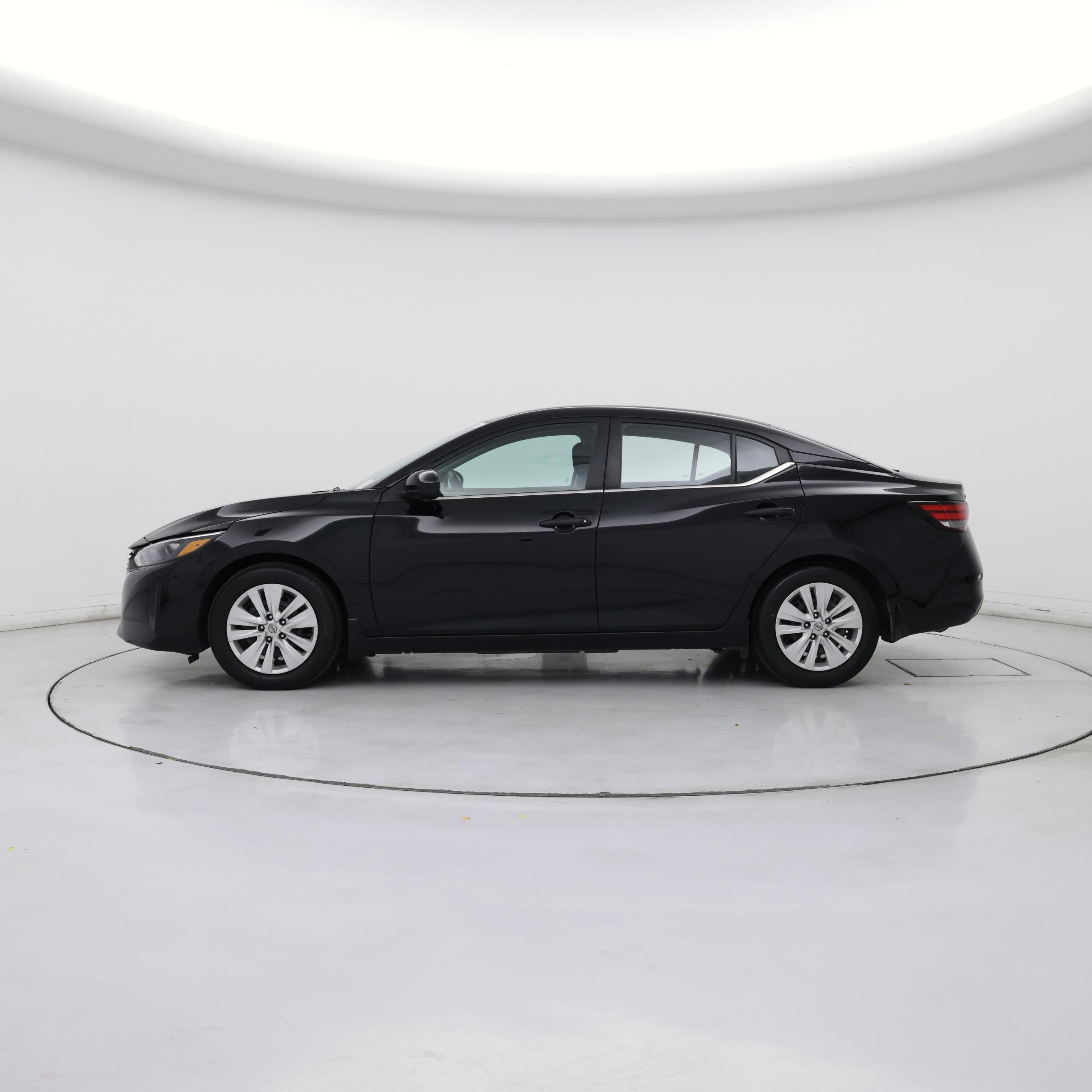 Thumbnail: 2024 Nissan Sentra - 3