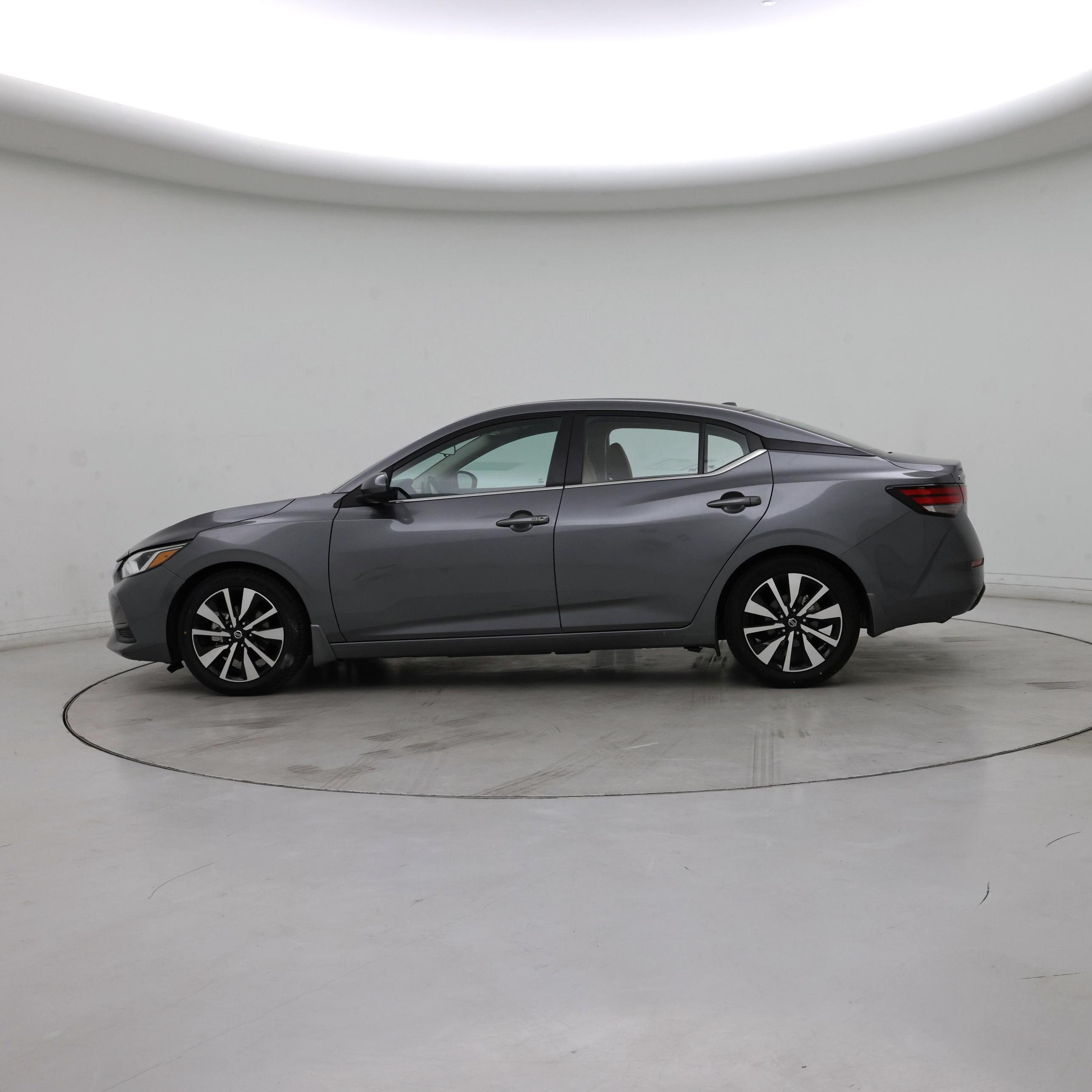 Thumbnail: 2021 Nissan Sentra - 3