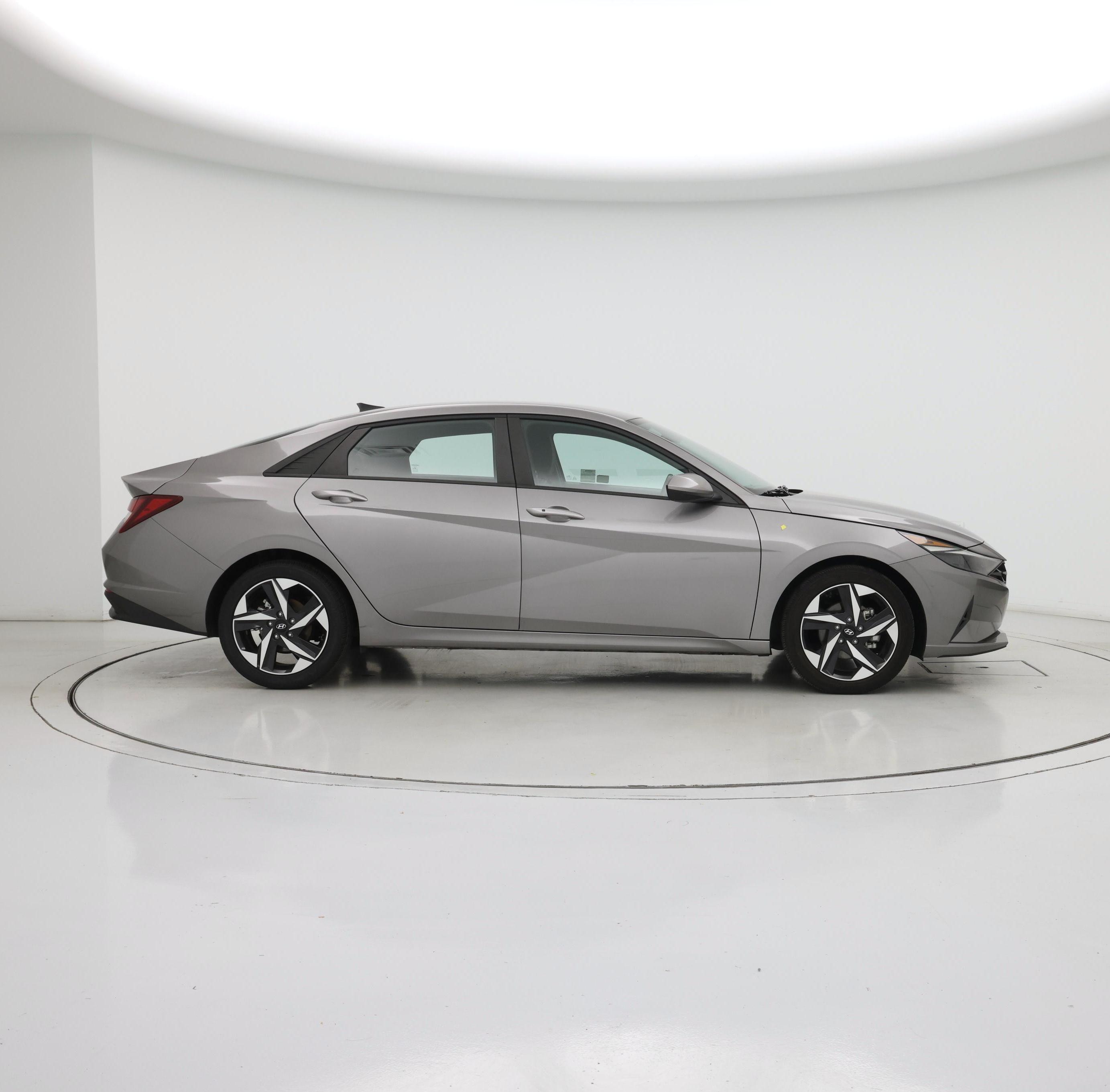 Thumbnail: 2023 Hyundai Elantra - 7
