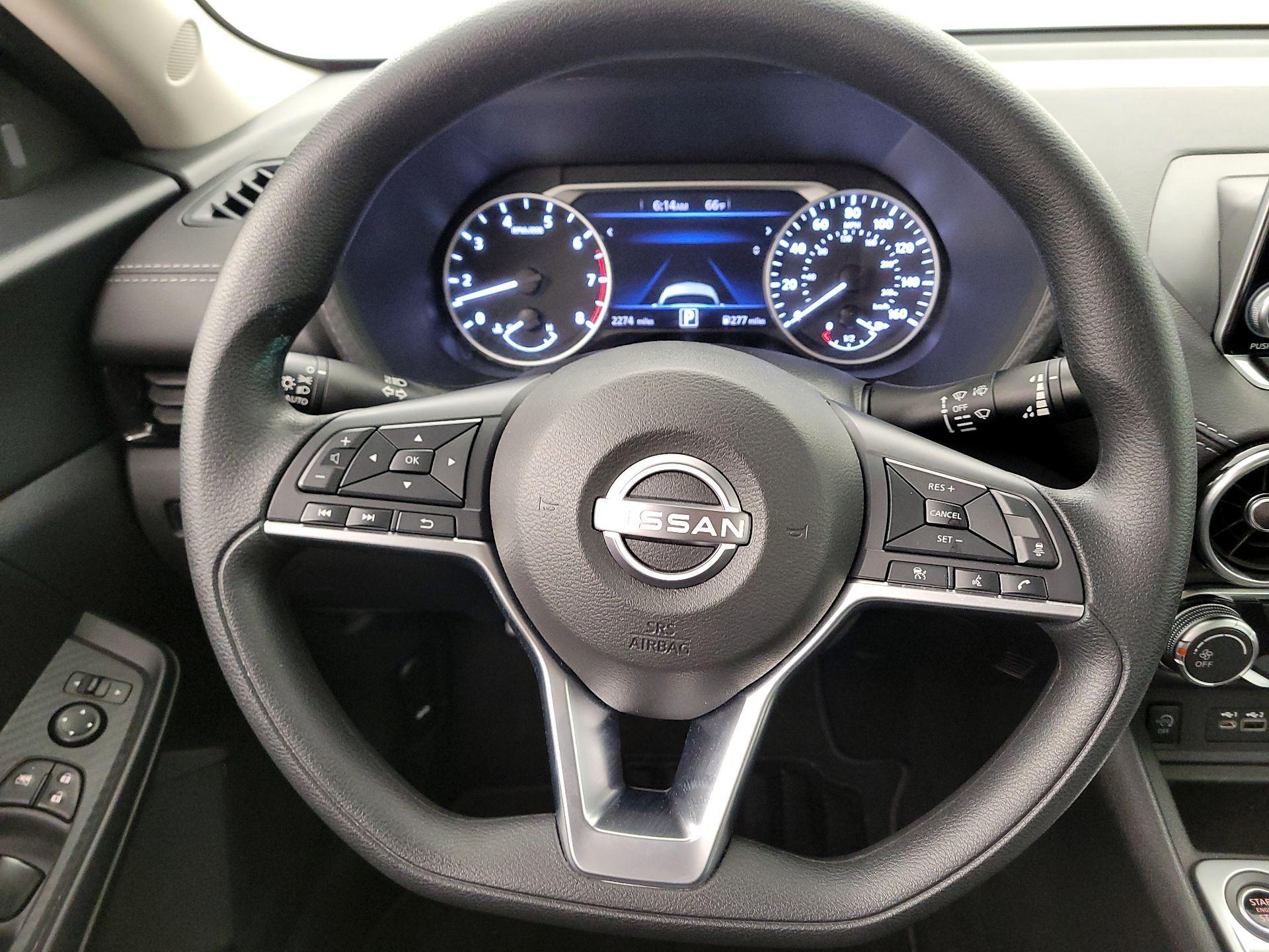Thumbnail: 2025 Nissan Sentra - 10
