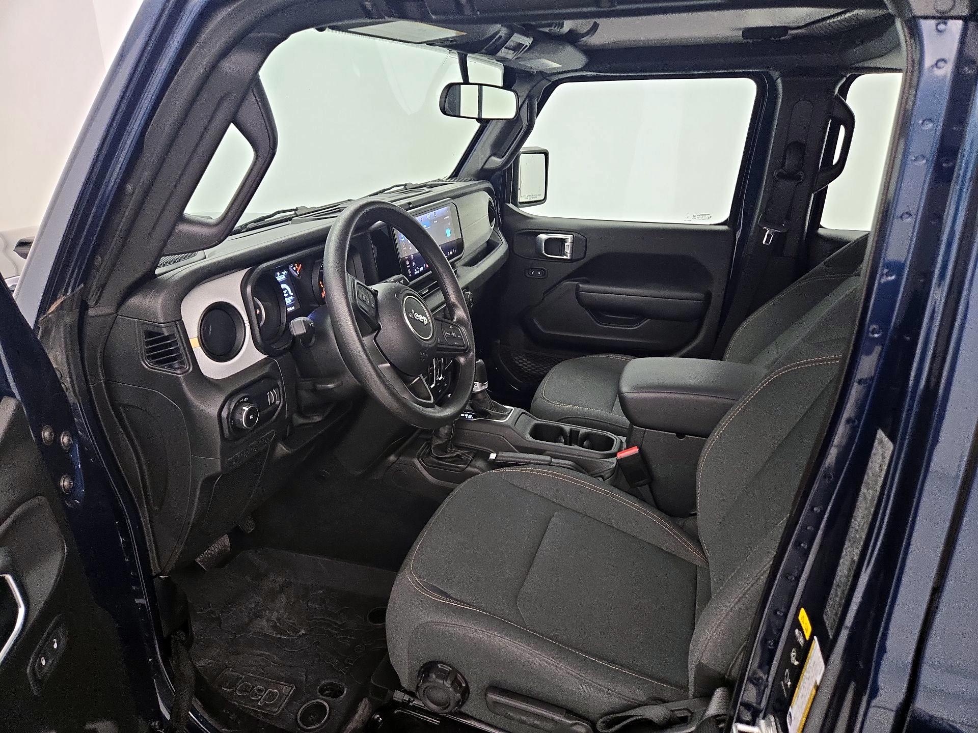 Thumbnail: 2025 Jeep Wrangler - 11