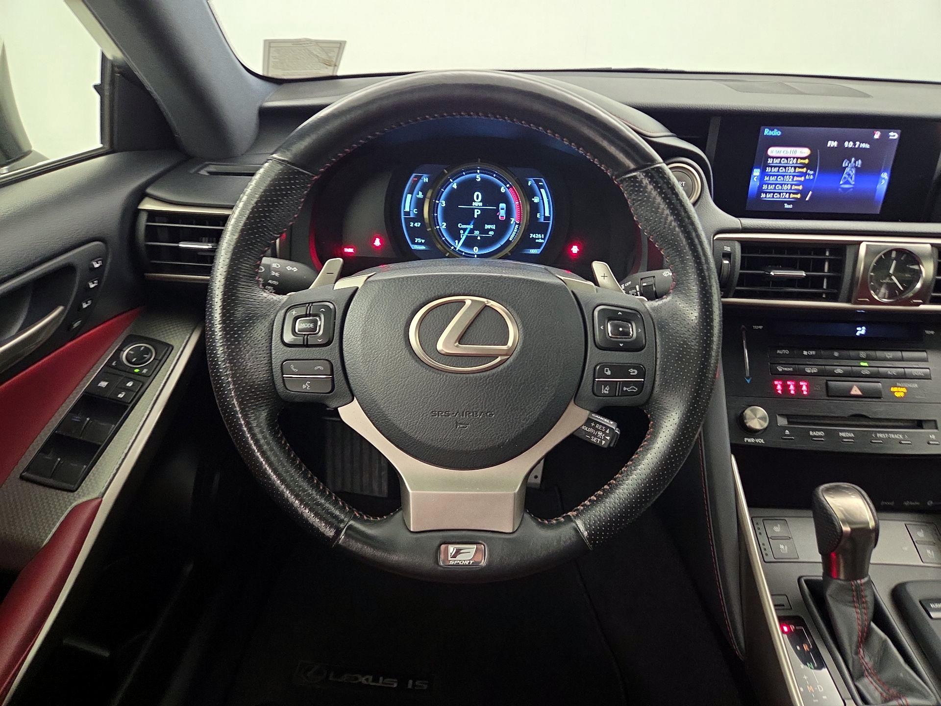 Thumbnail: 2018 Lexus IS - 10
