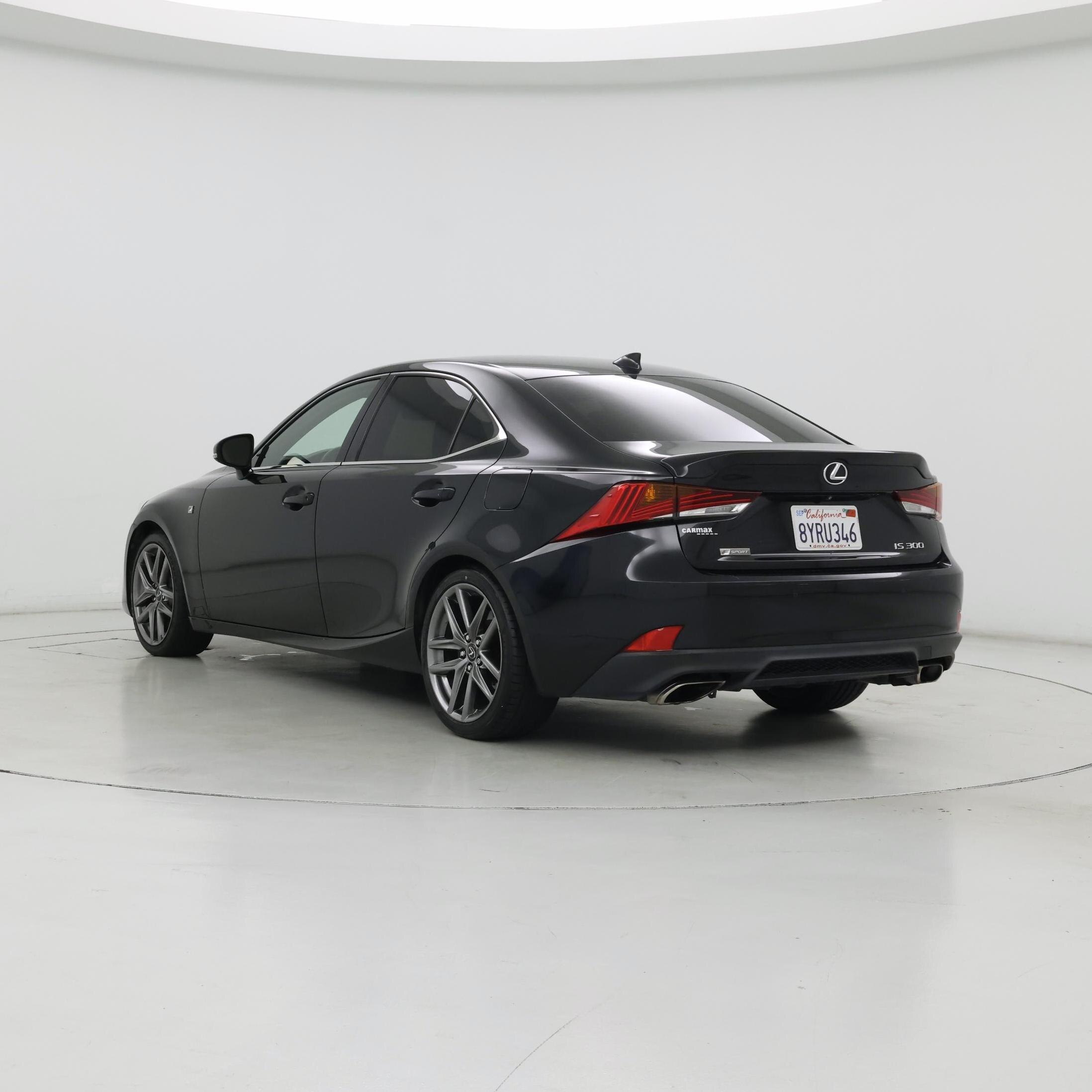 Thumbnail: 2018 Lexus IS - 2