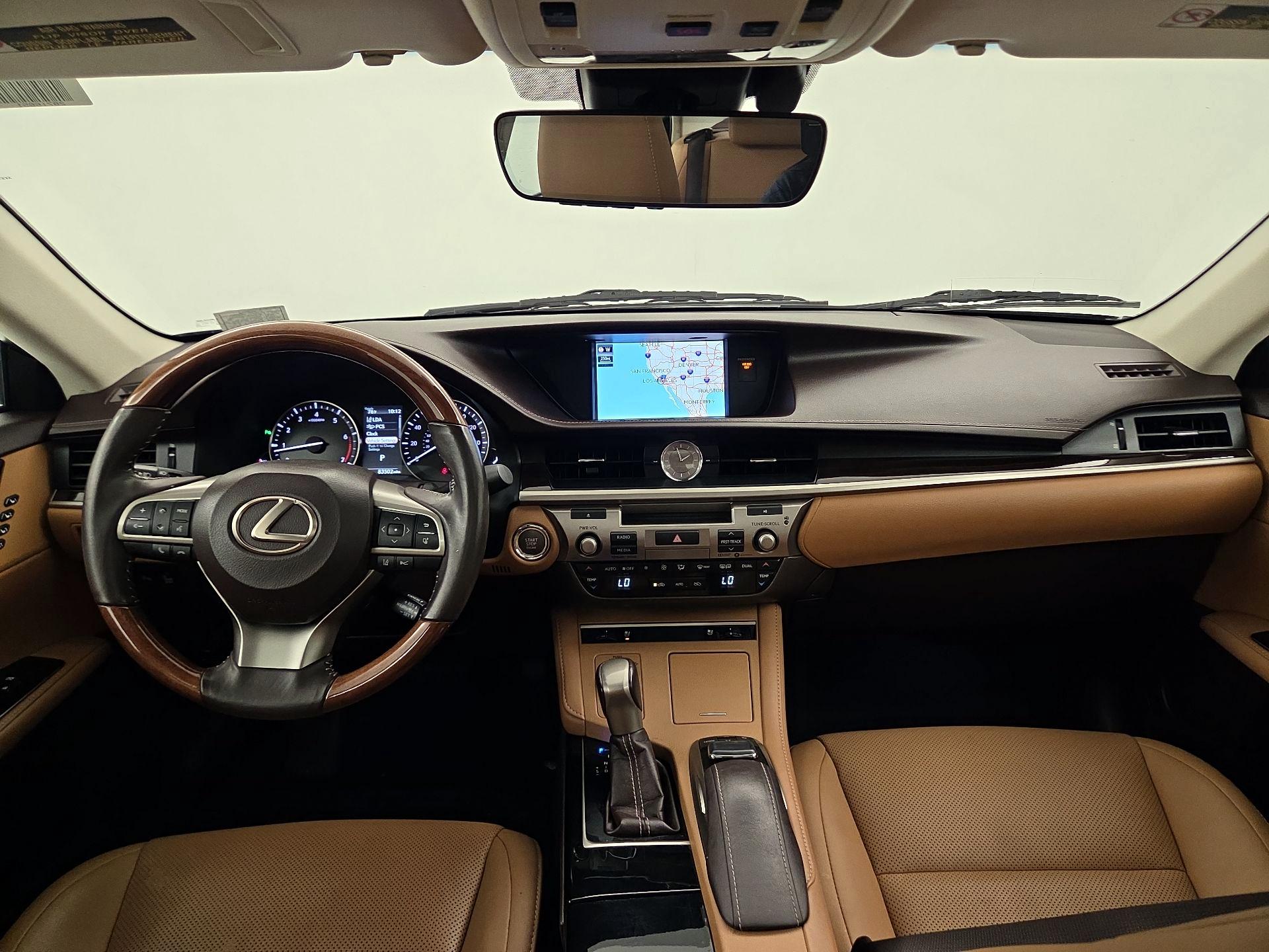 Thumbnail: 2018 Lexus ES - 9