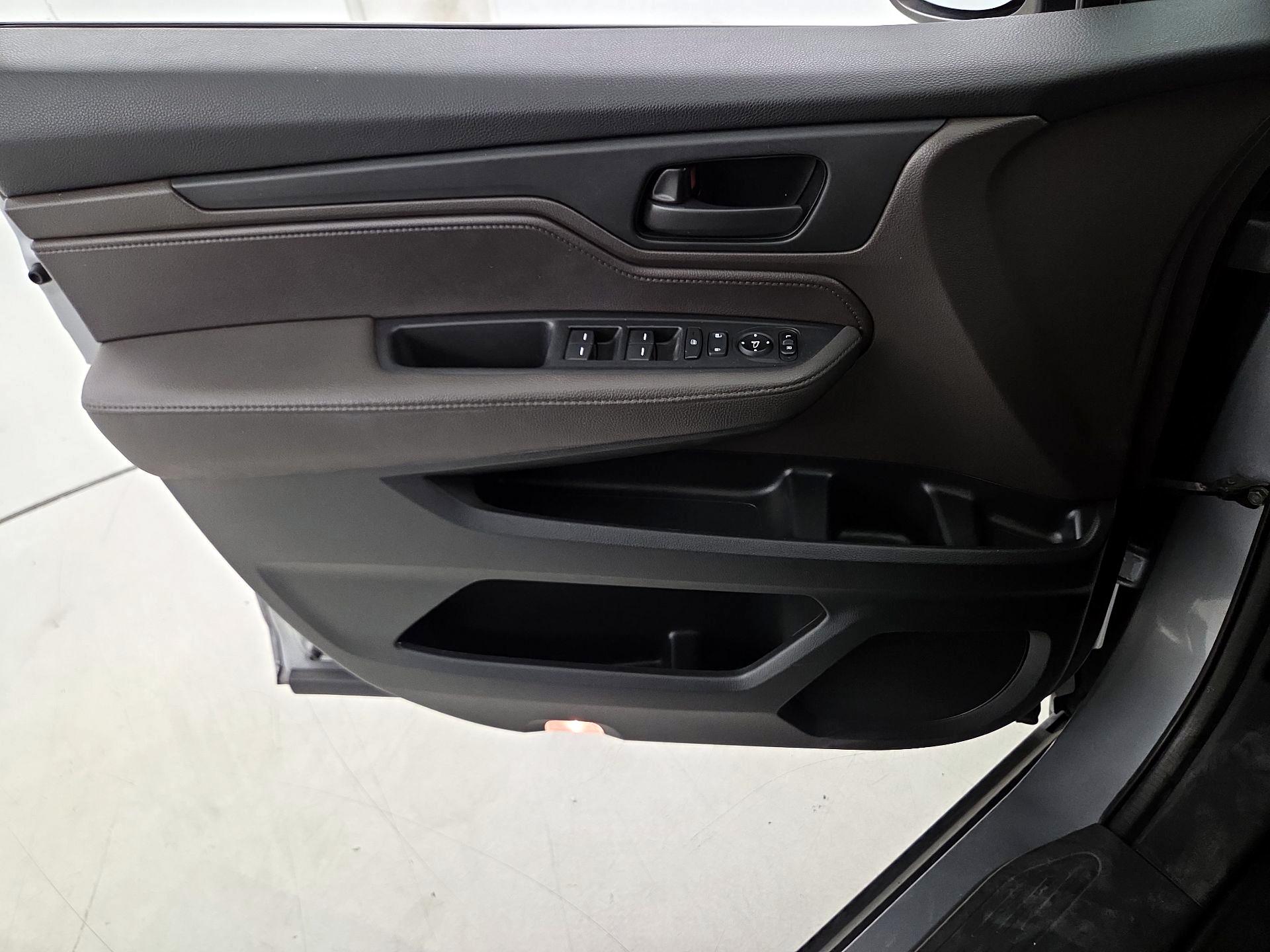 Thumbnail: 2020 Honda Odyssey - 12