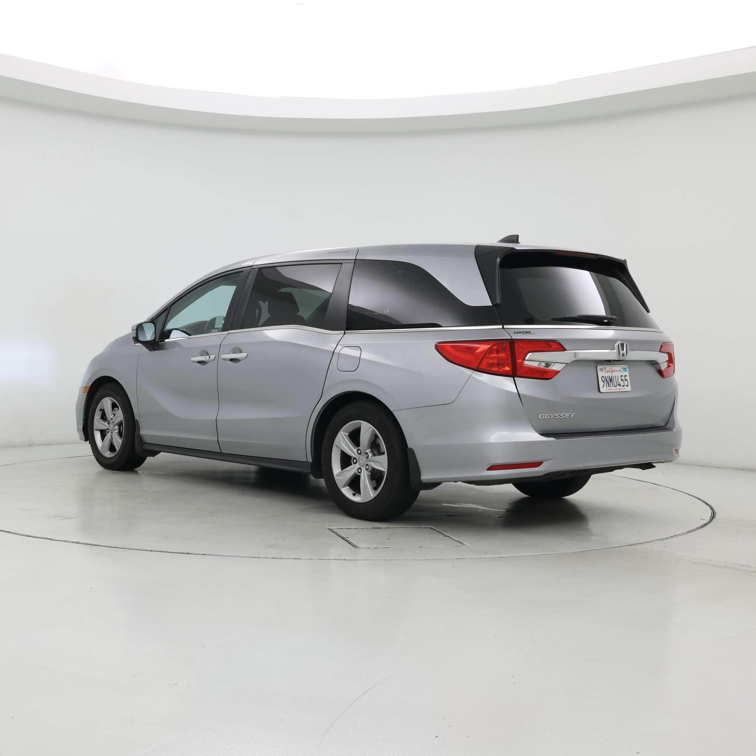 Thumbnail: 2020 Honda Odyssey - 2