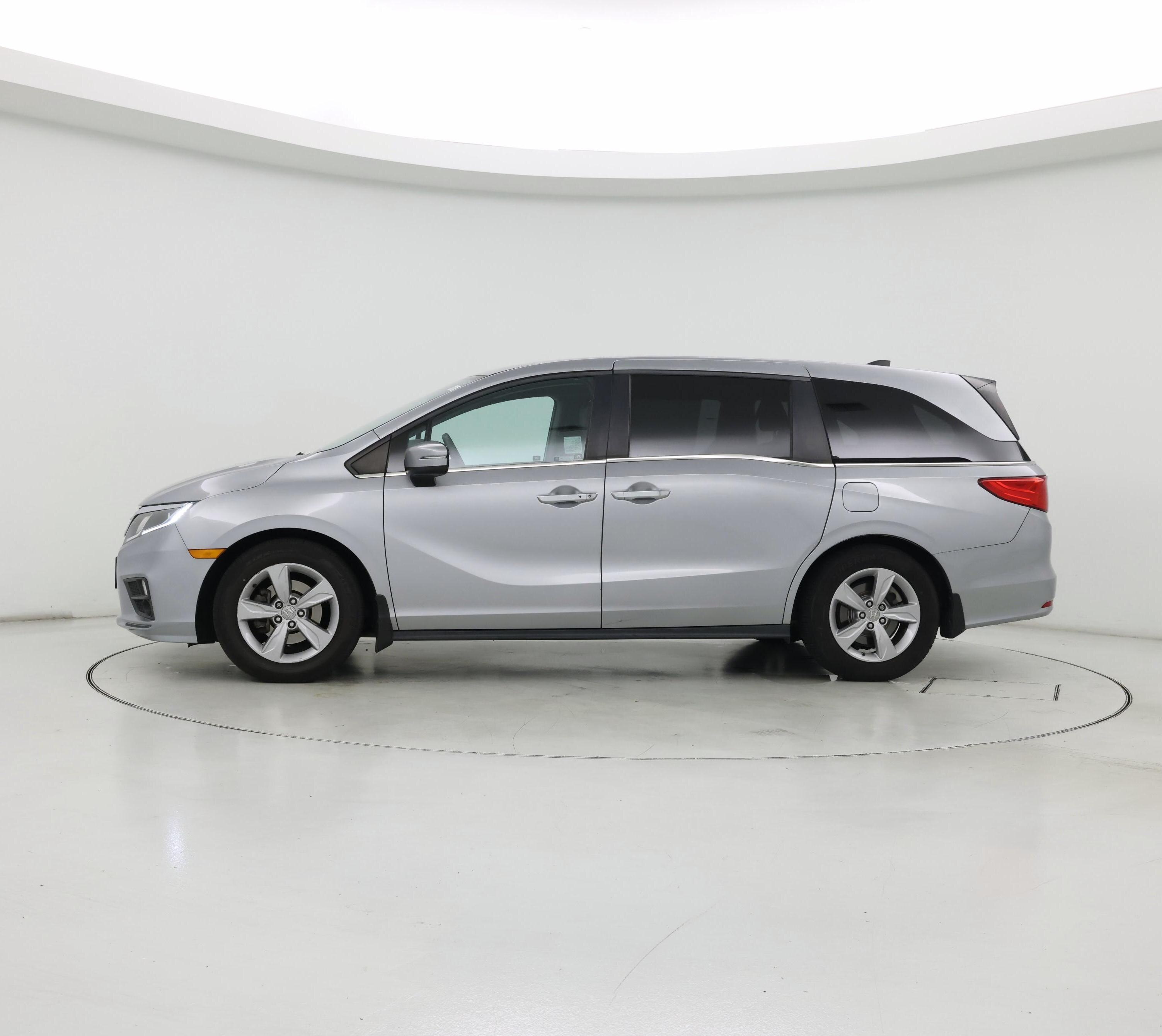 Thumbnail: 2020 Honda Odyssey - 3