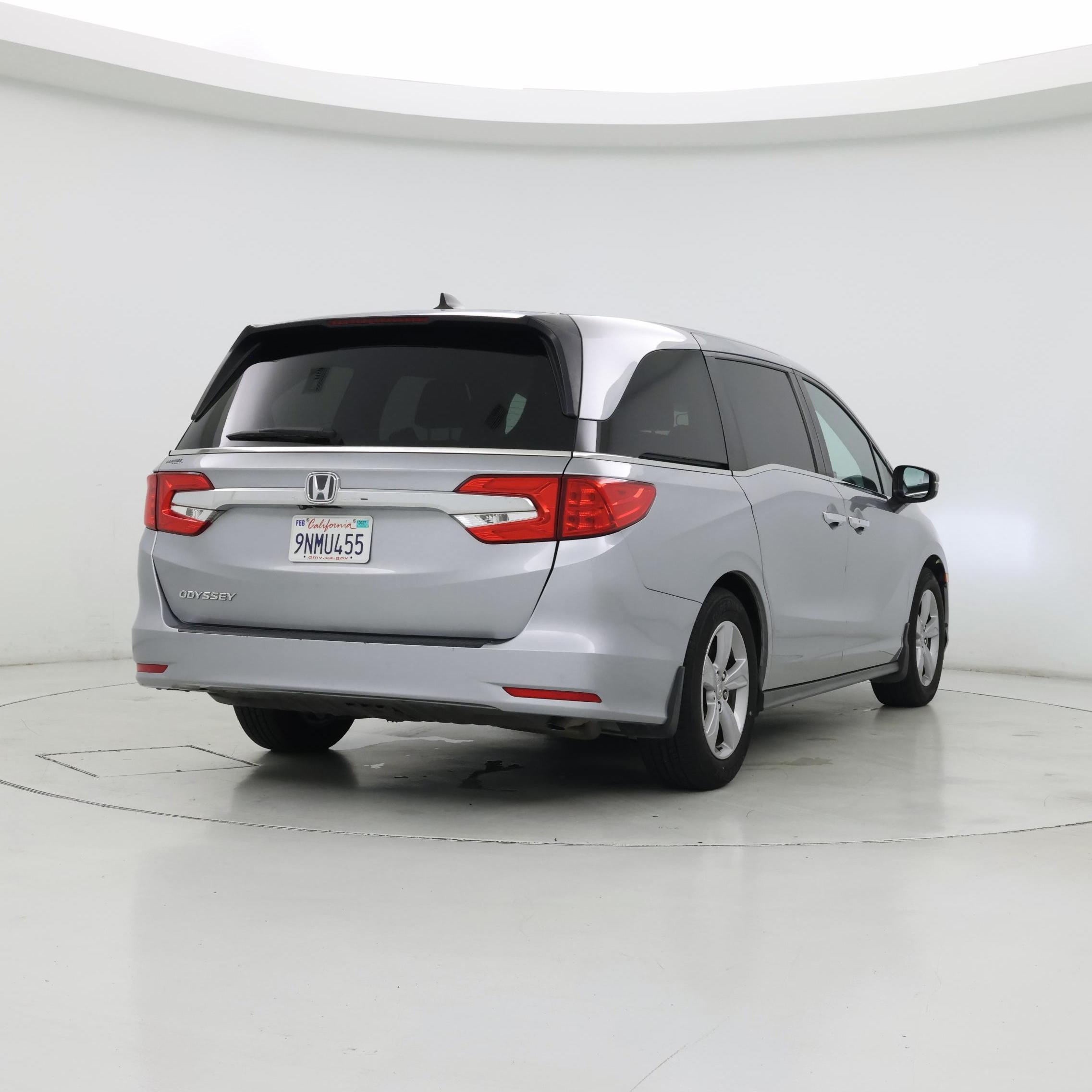 Thumbnail: 2020 Honda Odyssey - 8