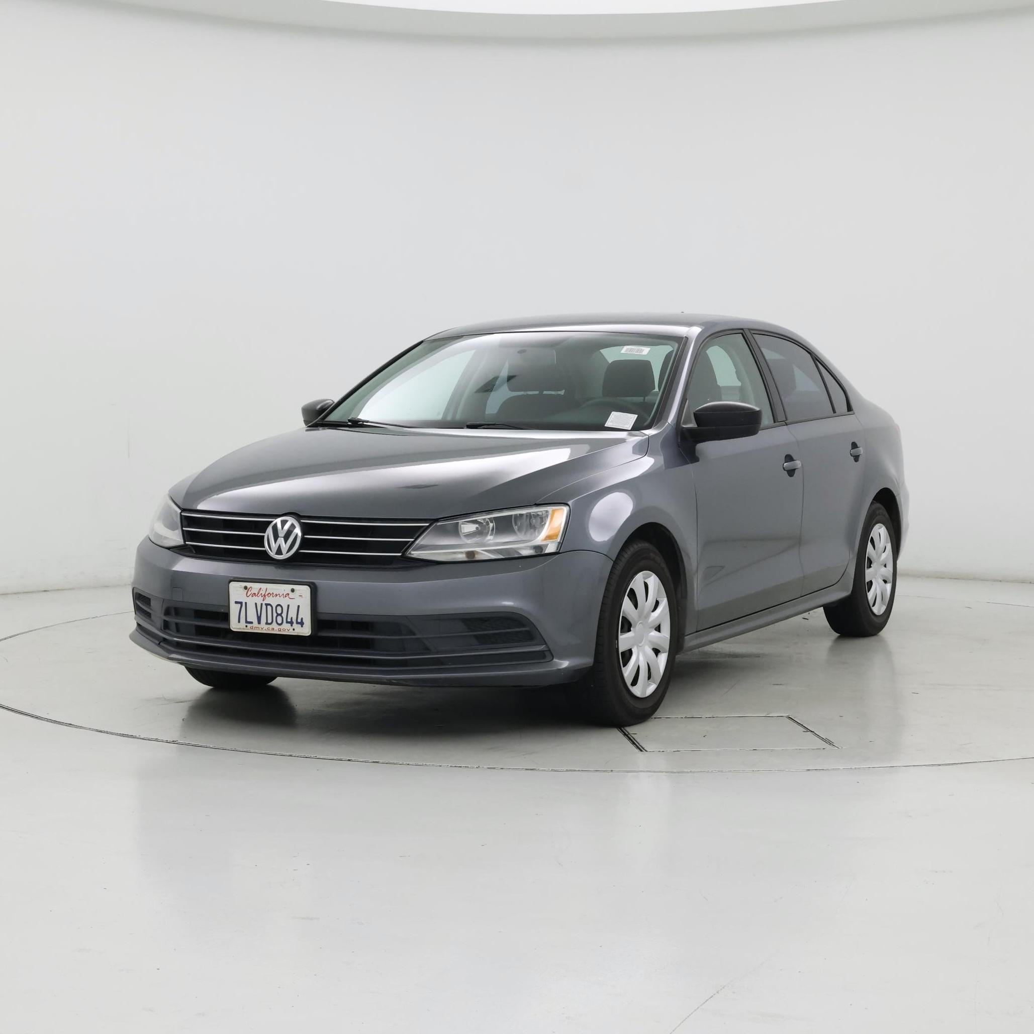 Thumbnail: 2015 Volkswagen Jetta - 4