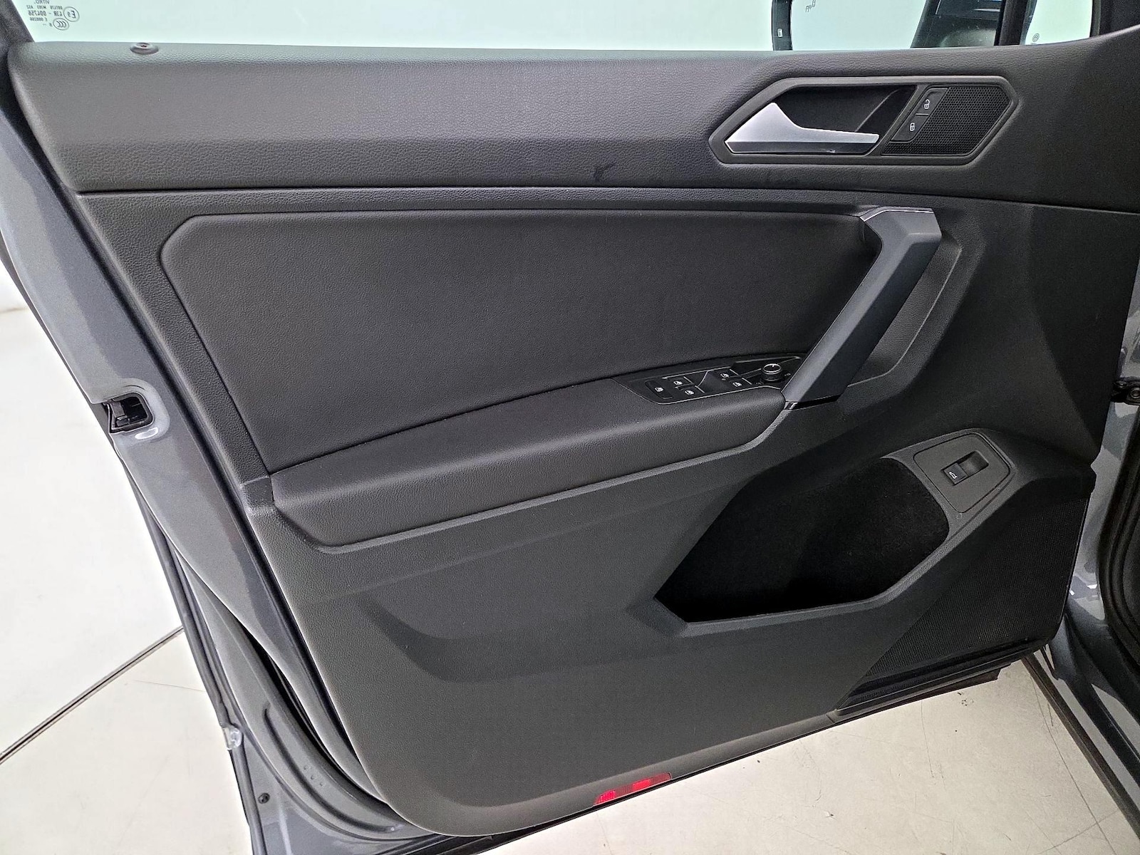 2019 Volkswagen Tiguan SEL - Photo 13