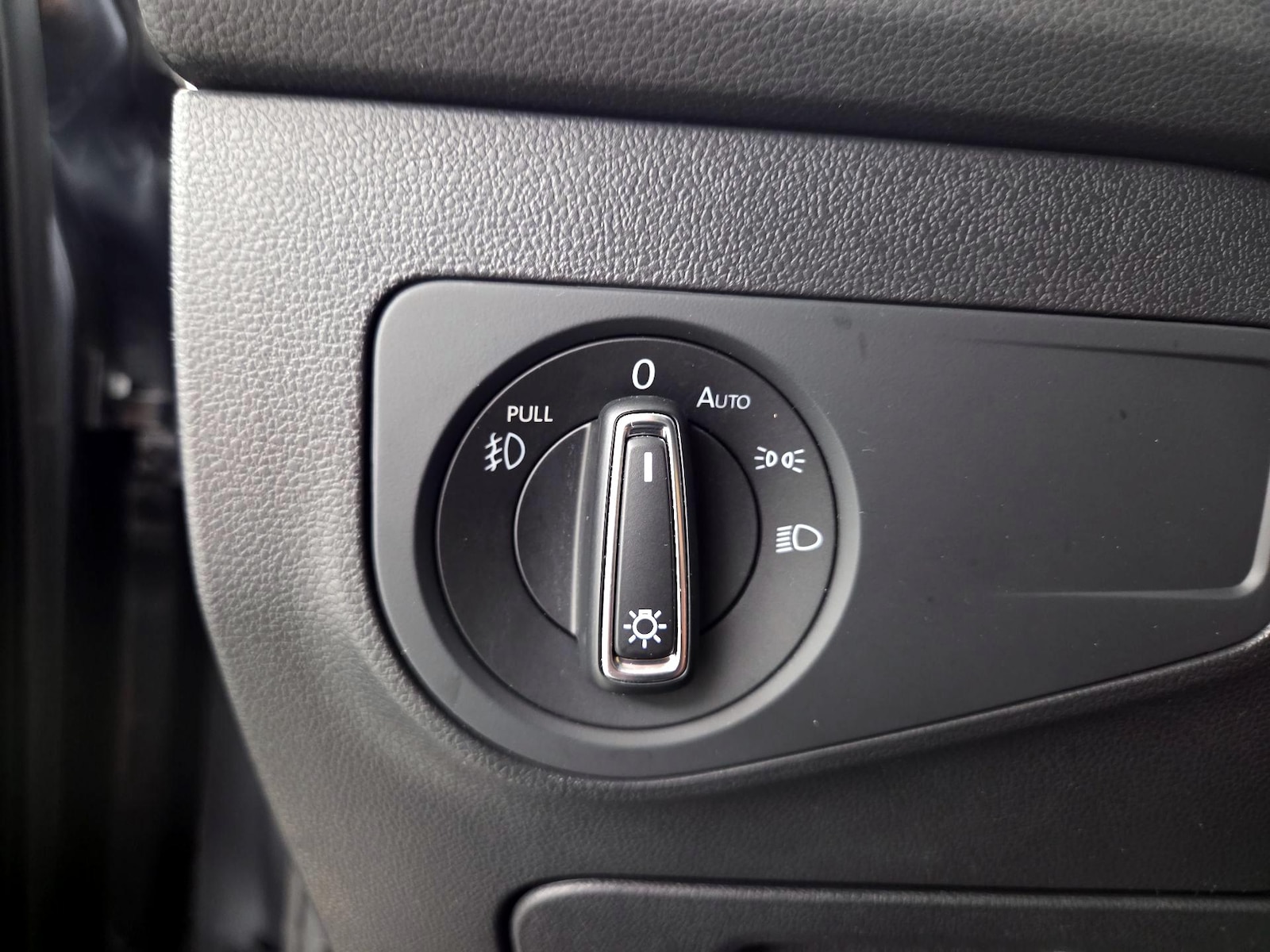2019 Volkswagen Tiguan SEL - Photo 14