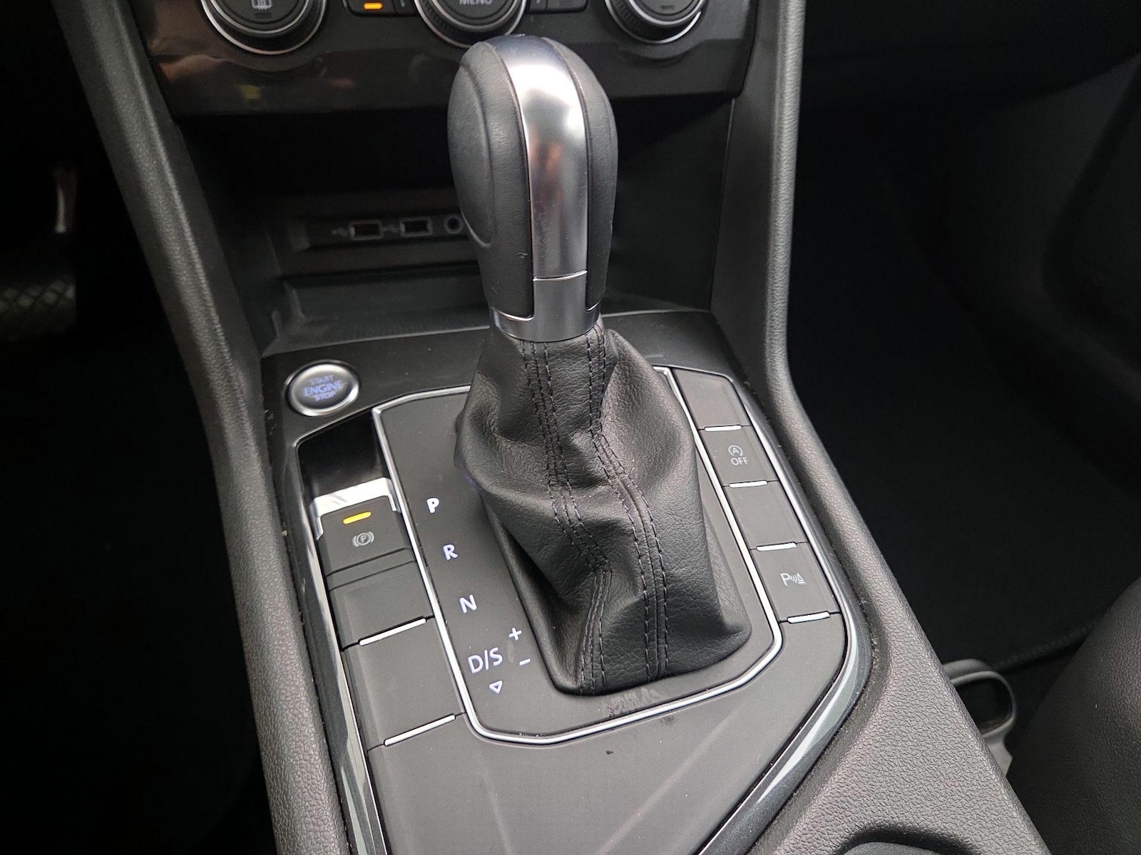 2019 Volkswagen Tiguan SEL - Photo 19
