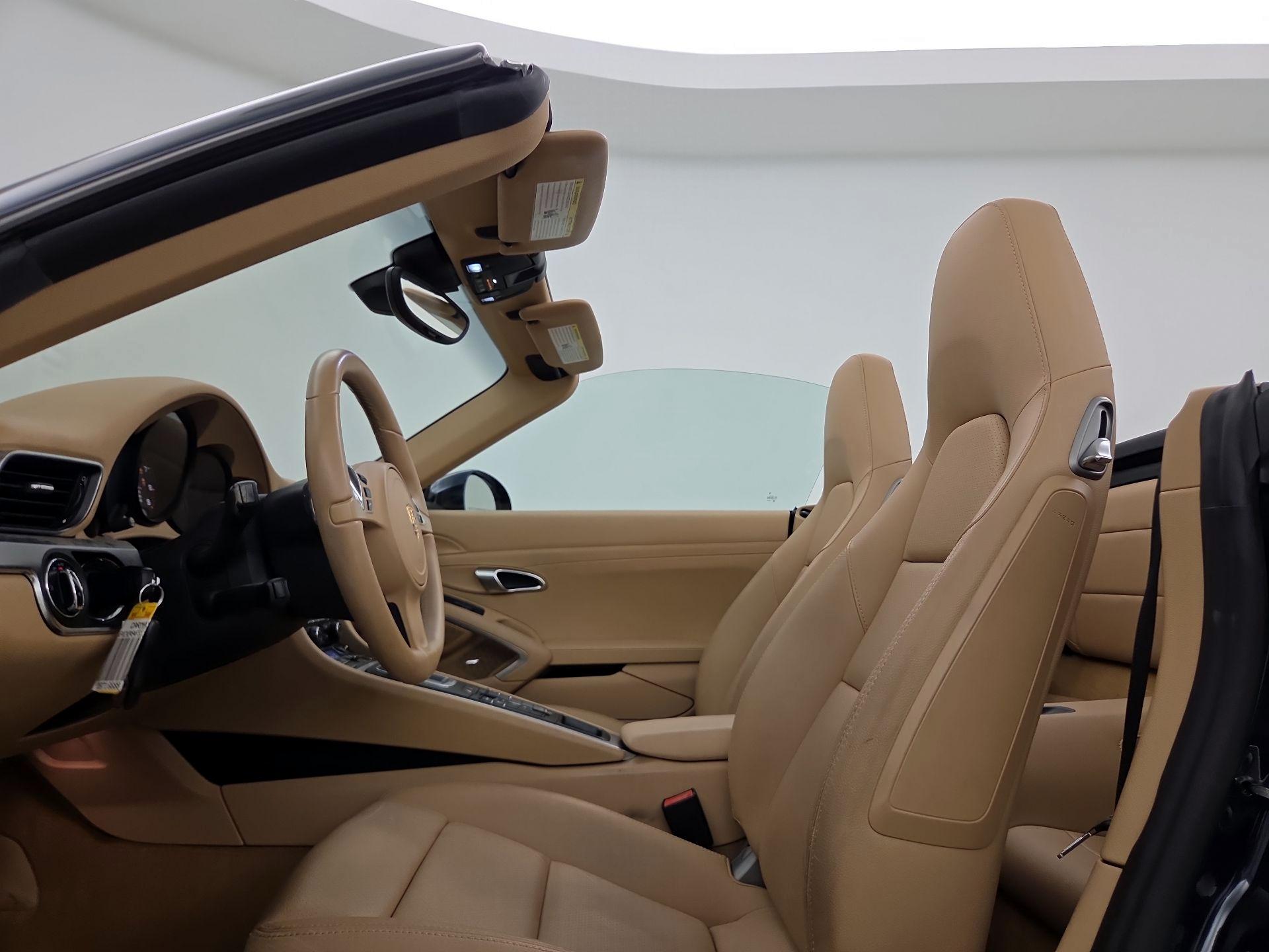 Thumbnail: 2015 Porsche 911 - 20