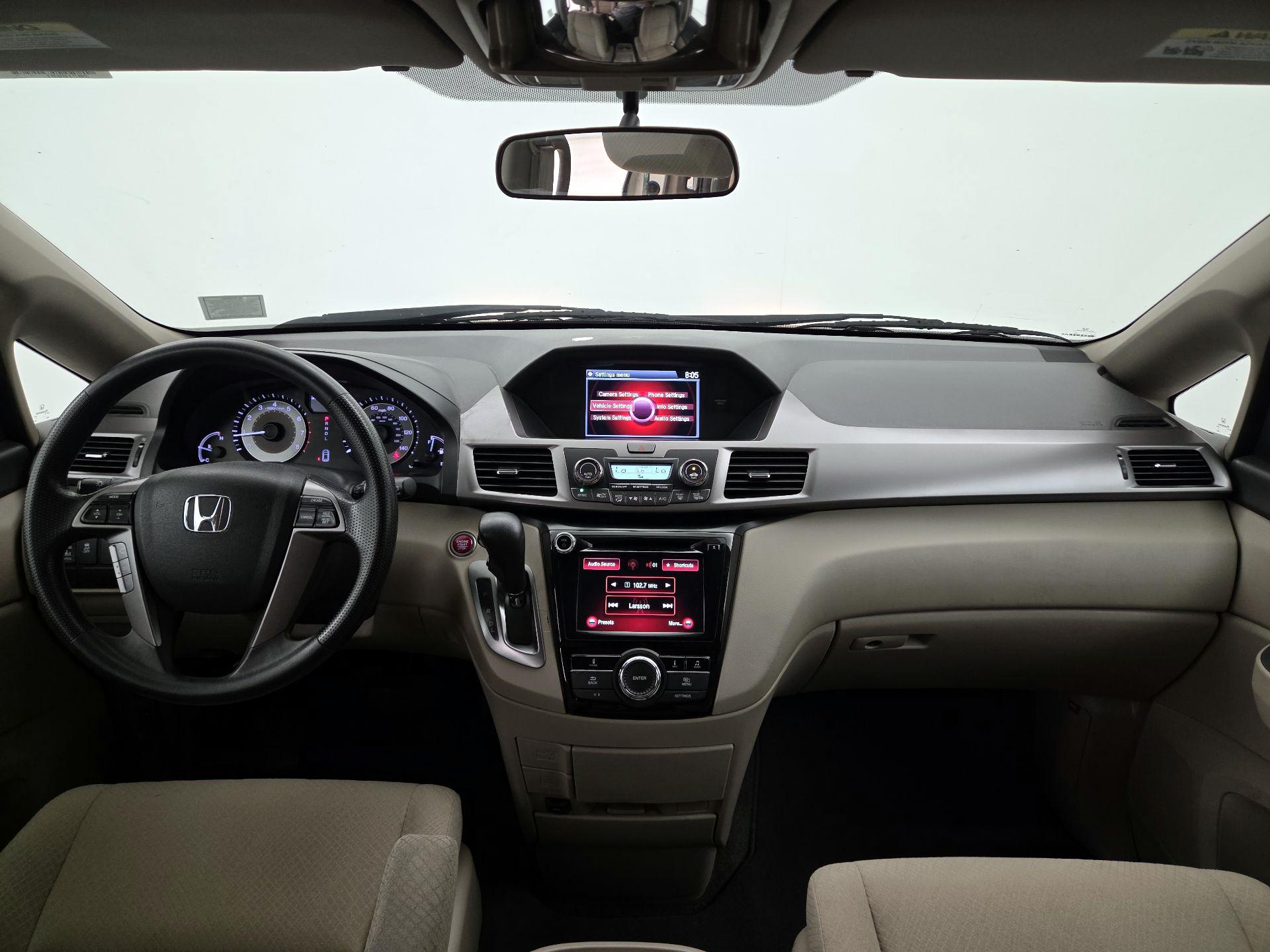 Thumbnail: 2016 Honda Odyssey - 9