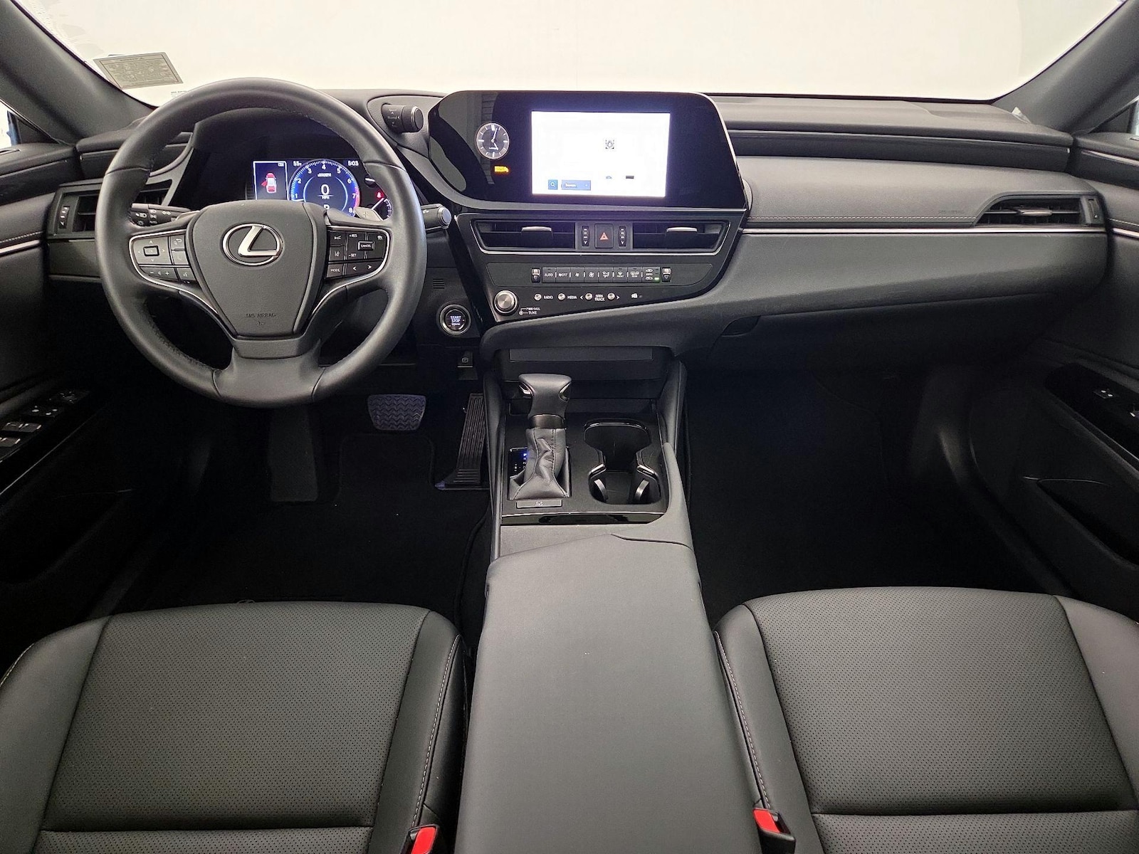 2024 Lexus ES 350 - Photo 10