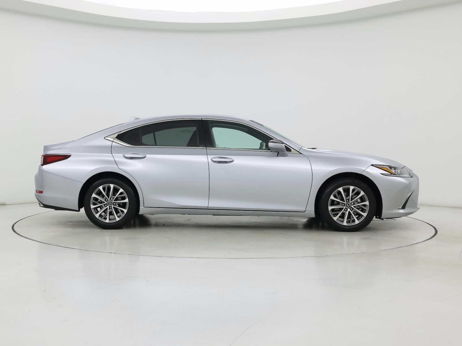 2024 Lexus ES 350 - Photo 8