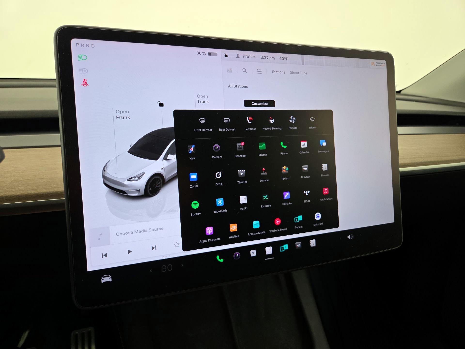 Thumbnail: 2022 Tesla Model Y - 15