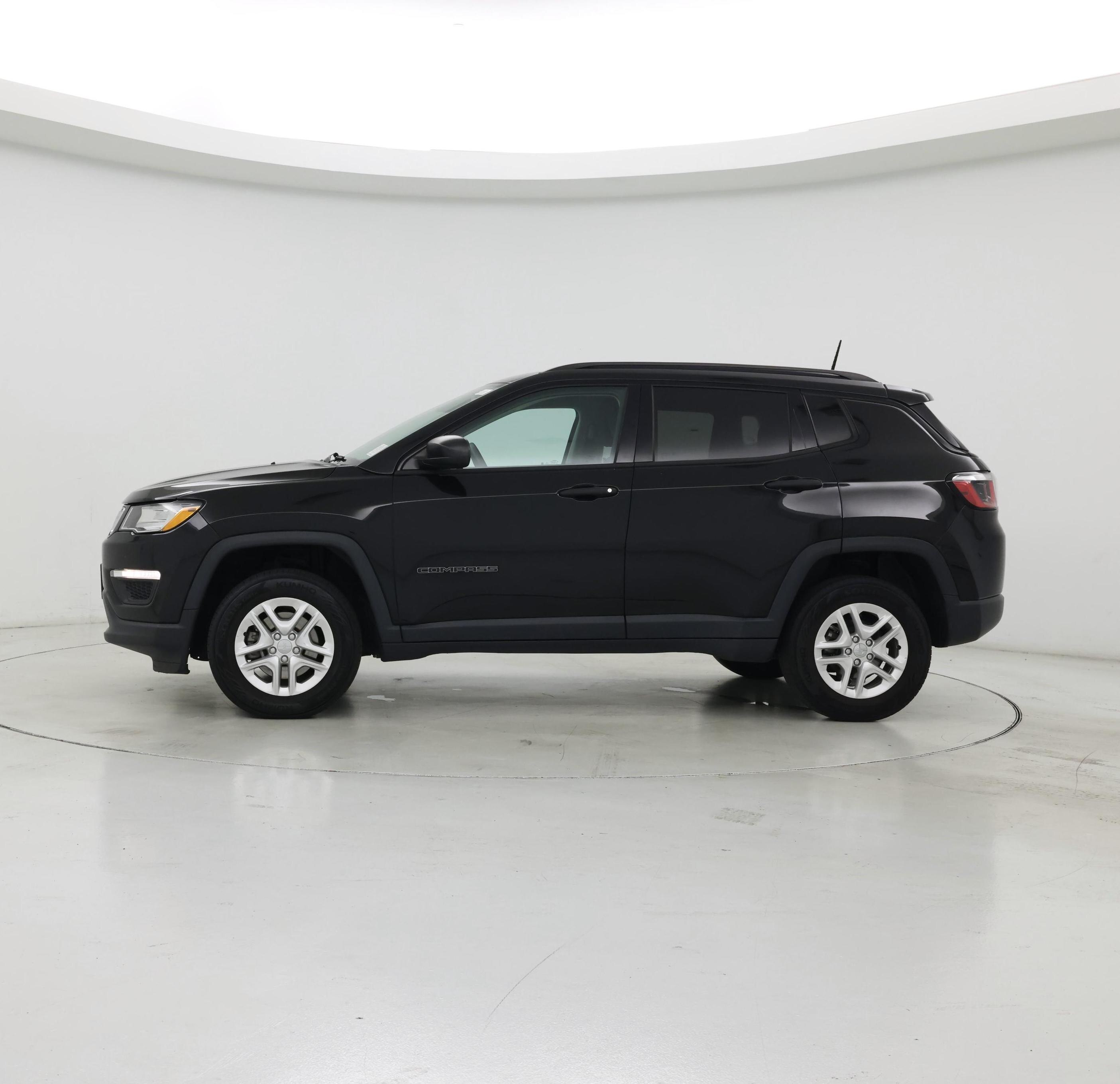 Thumbnail: 2018 Jeep Compass - 3