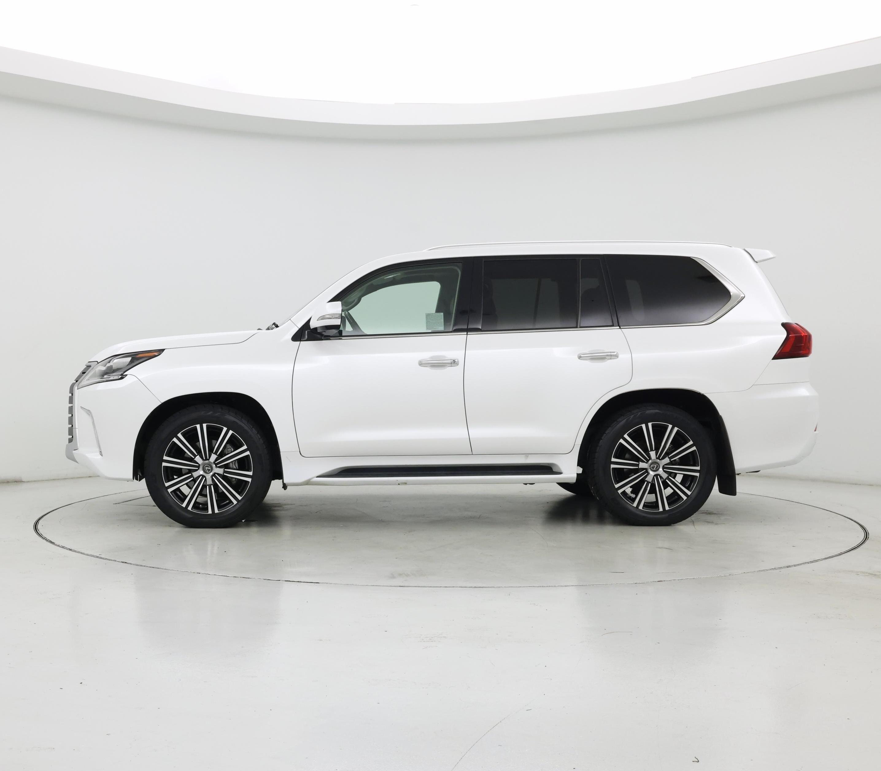 Thumbnail: 2021 Lexus LX - 3