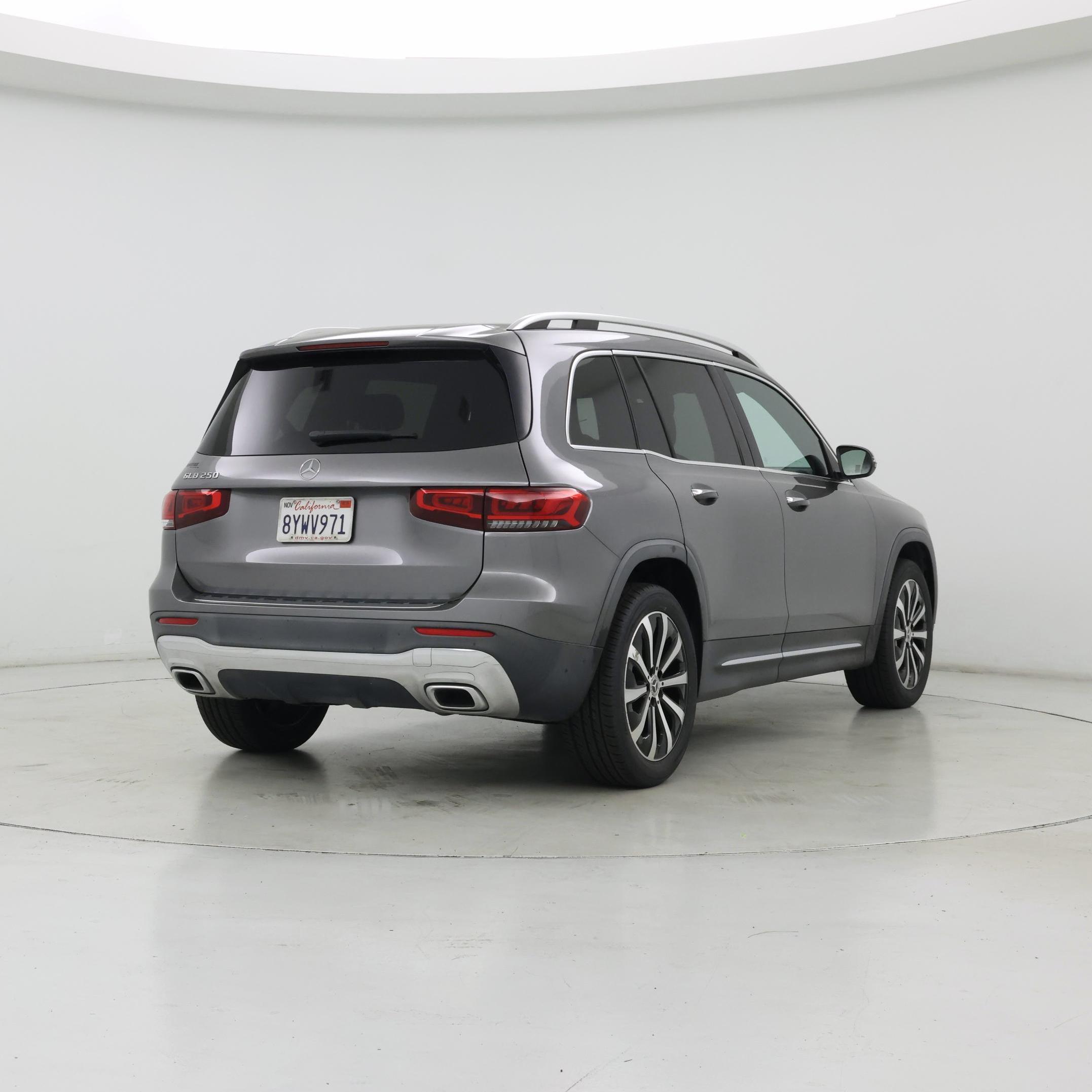 Thumbnail: 2021 Mercedes-Benz GLB - 8
