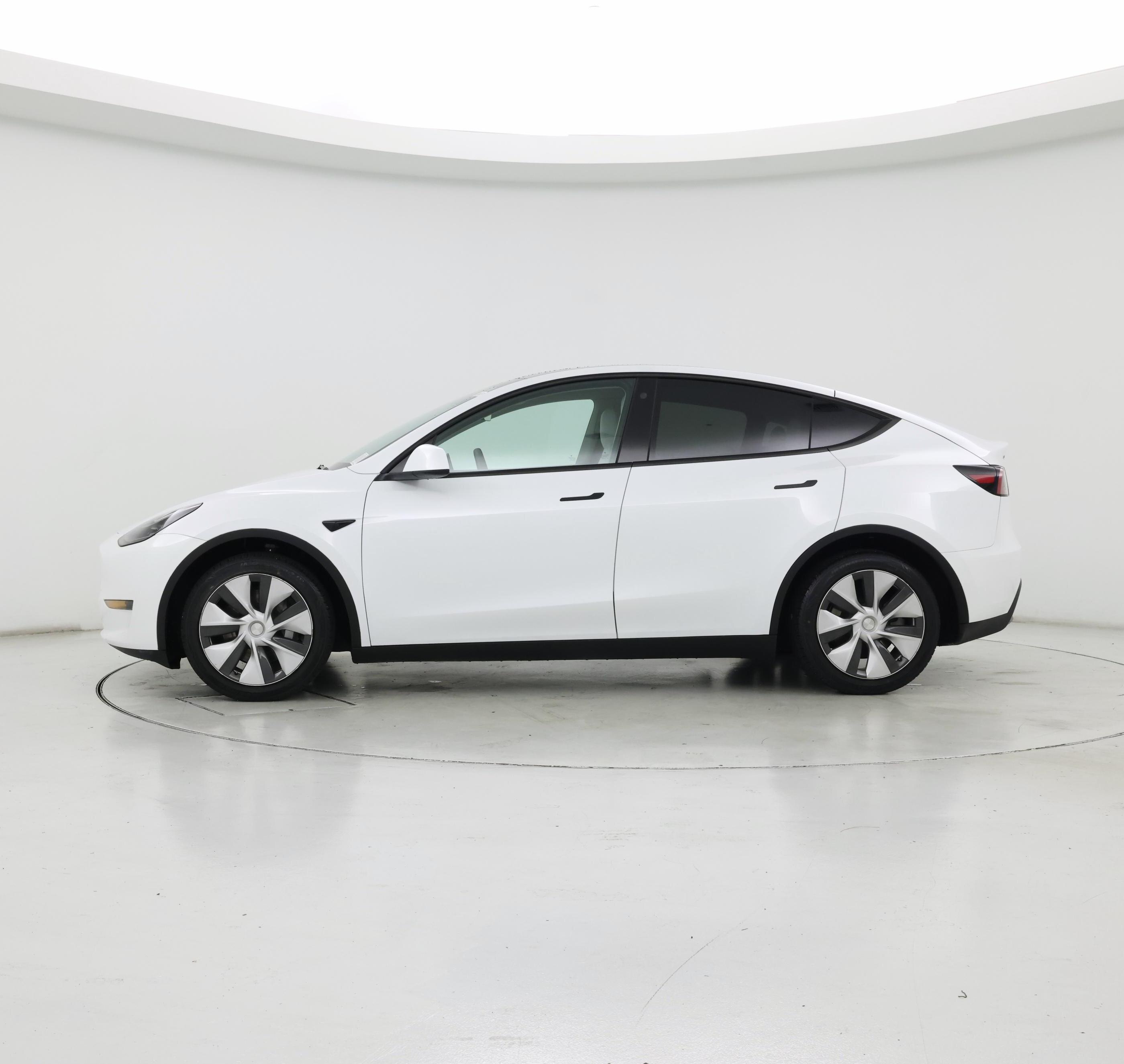 Thumbnail: 2023 Tesla Model Y - 3