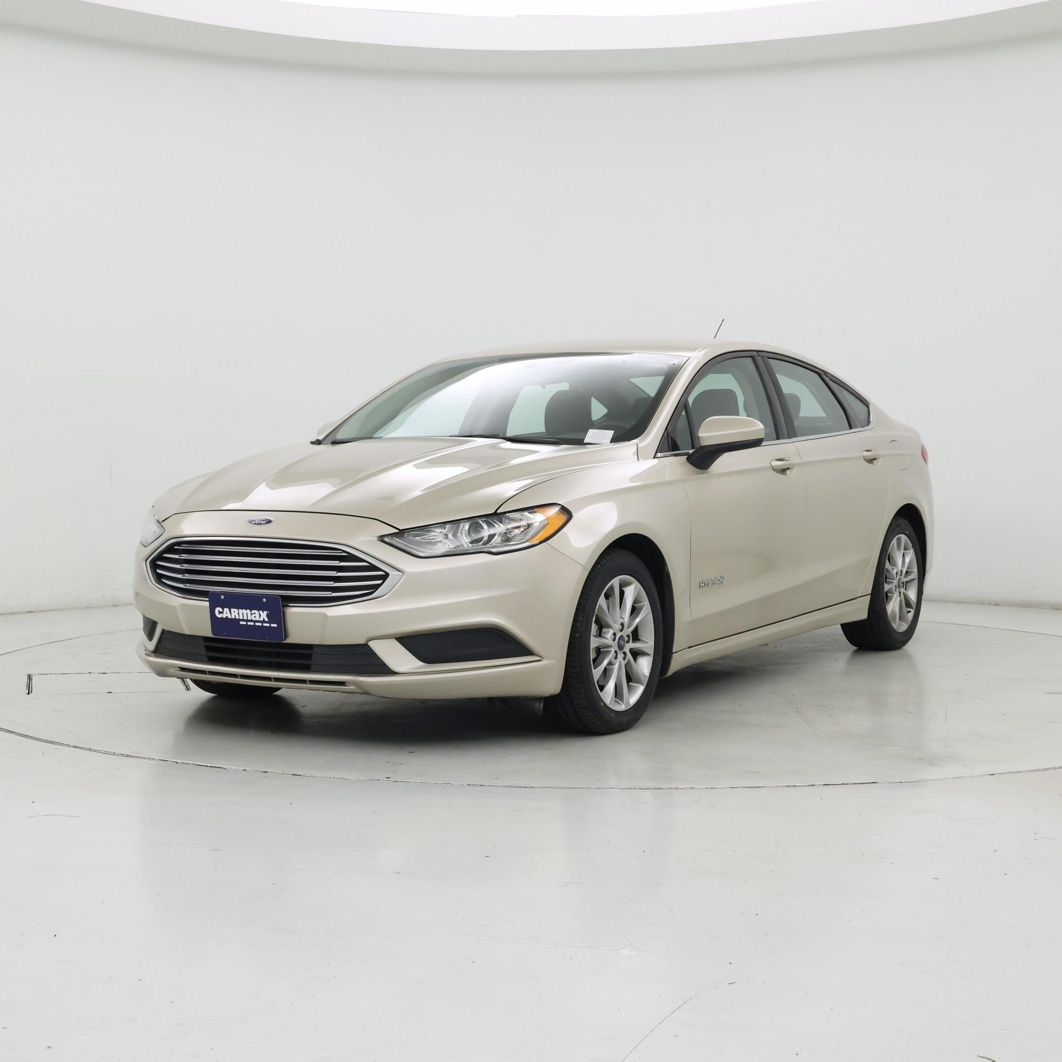 Thumbnail: 2017 Ford Fusion - 4